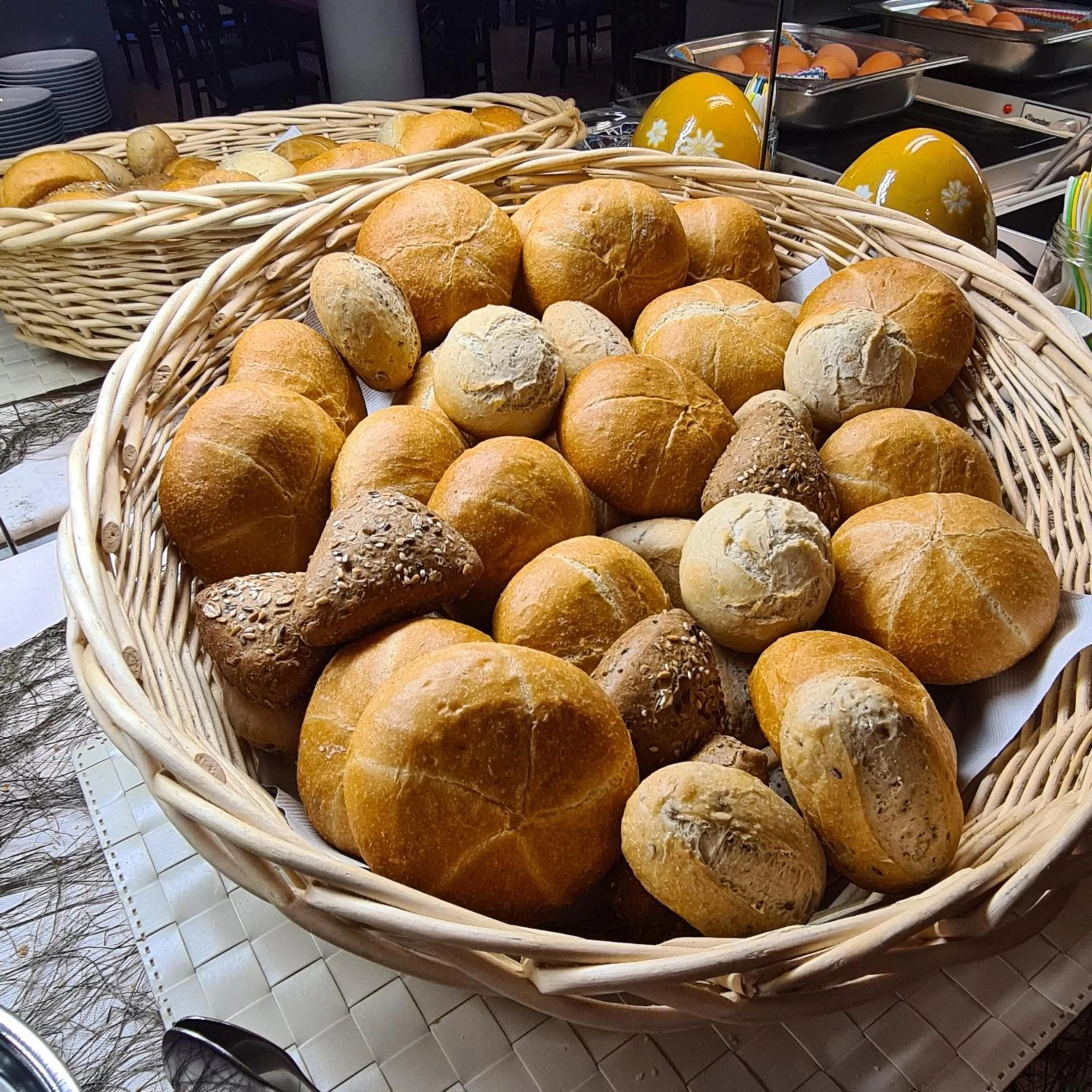 Breakfast in Trip Inn Bristol Hotel Mainz