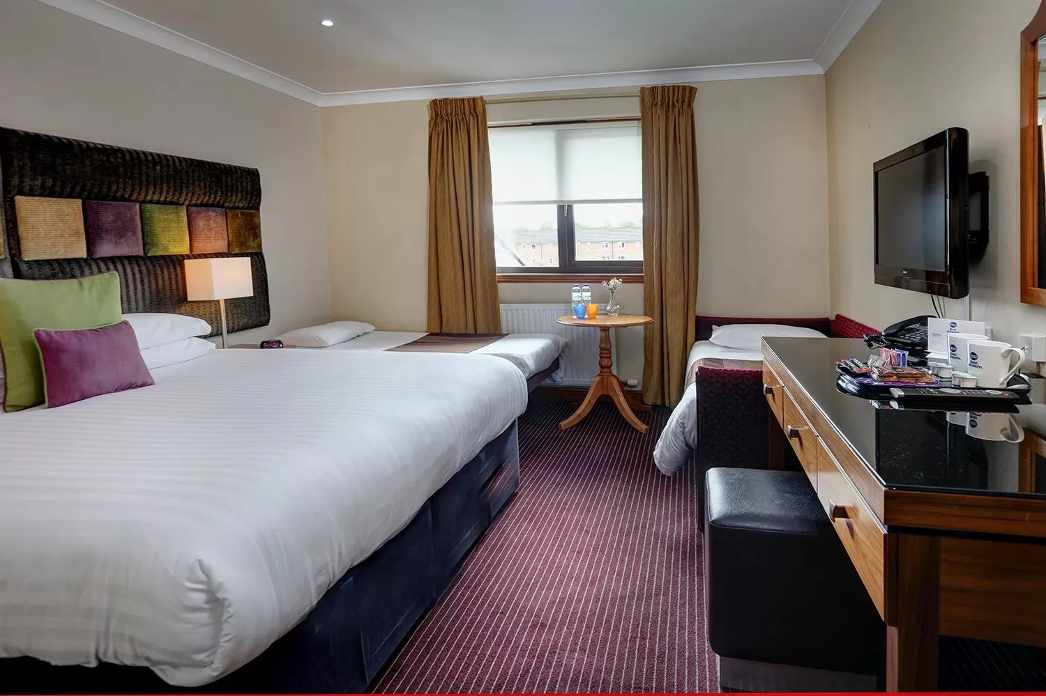Photo of the whole room, Bed in Best Western The Hilcroft Hotel West Lothian