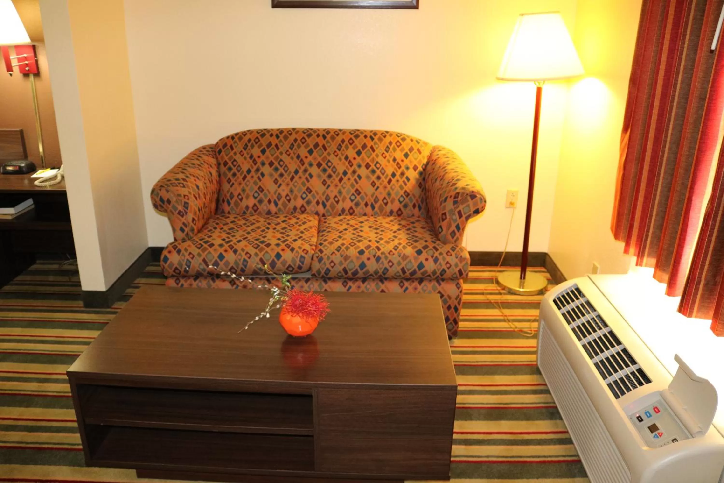 Seating area in Super 8 by Wyndham Dublin