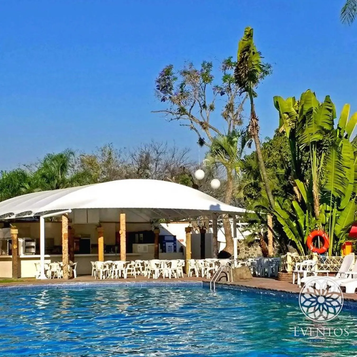Swimming pool in Hotel Coral Cuernavaca