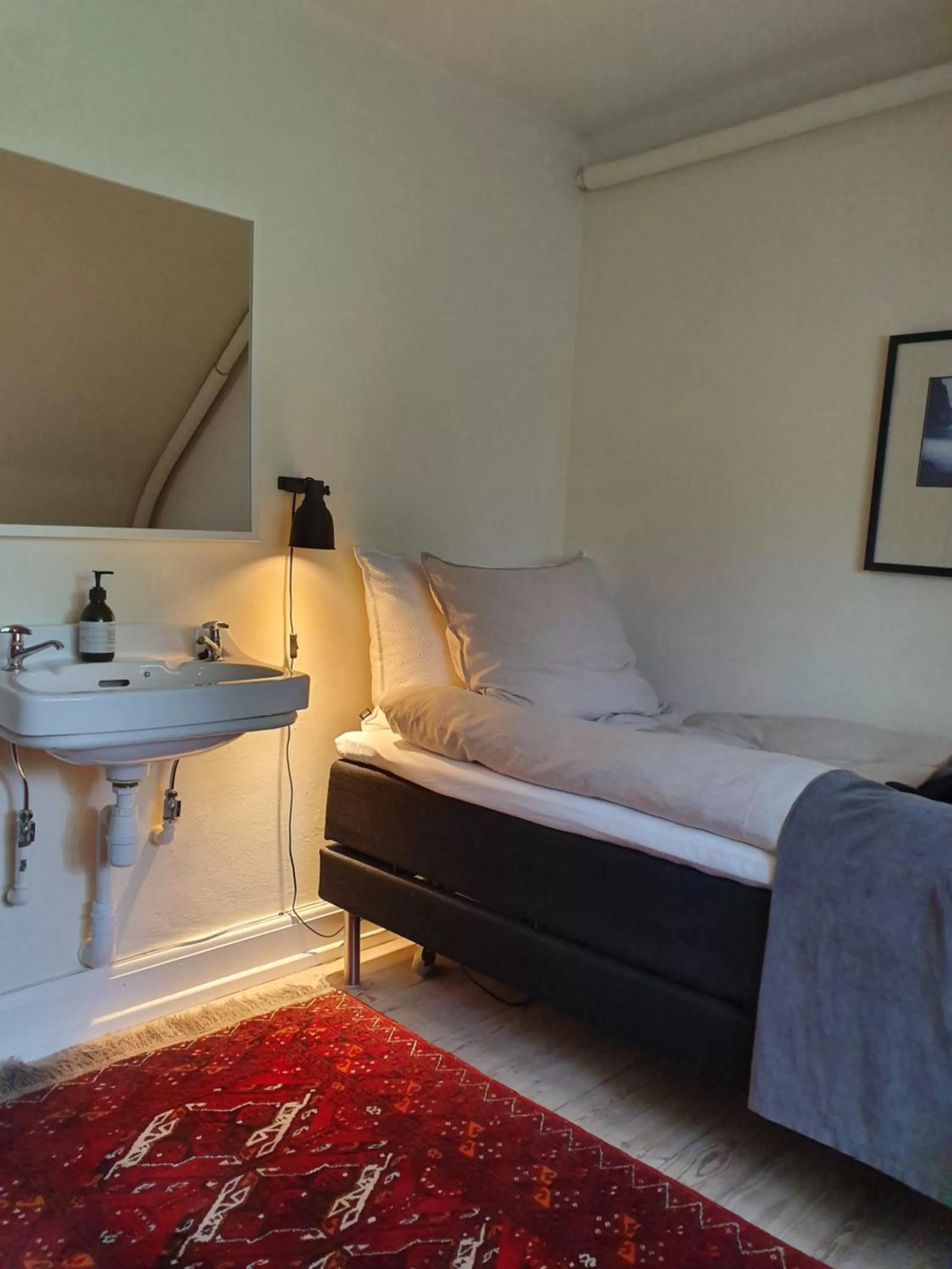 Photo of the whole room, Bed in Edelsminde Bed & Breakfast