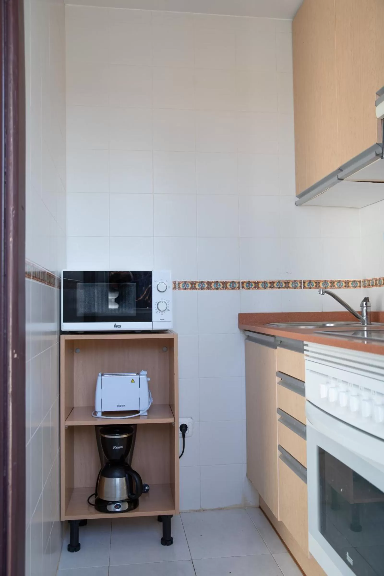 Coffee/tea facilities in Fuentepark Apartments