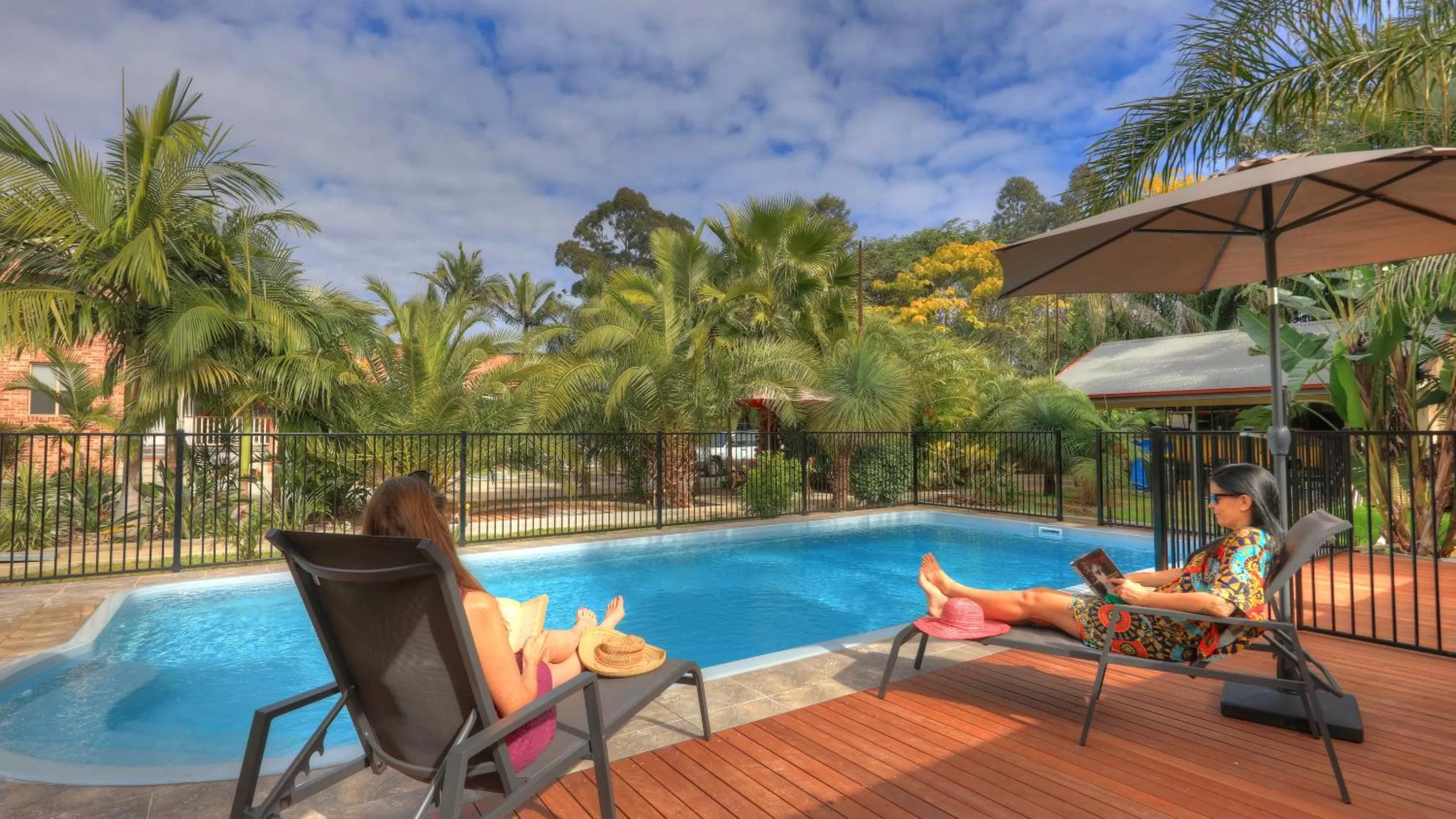 Property building in Heritage River Motor Inn