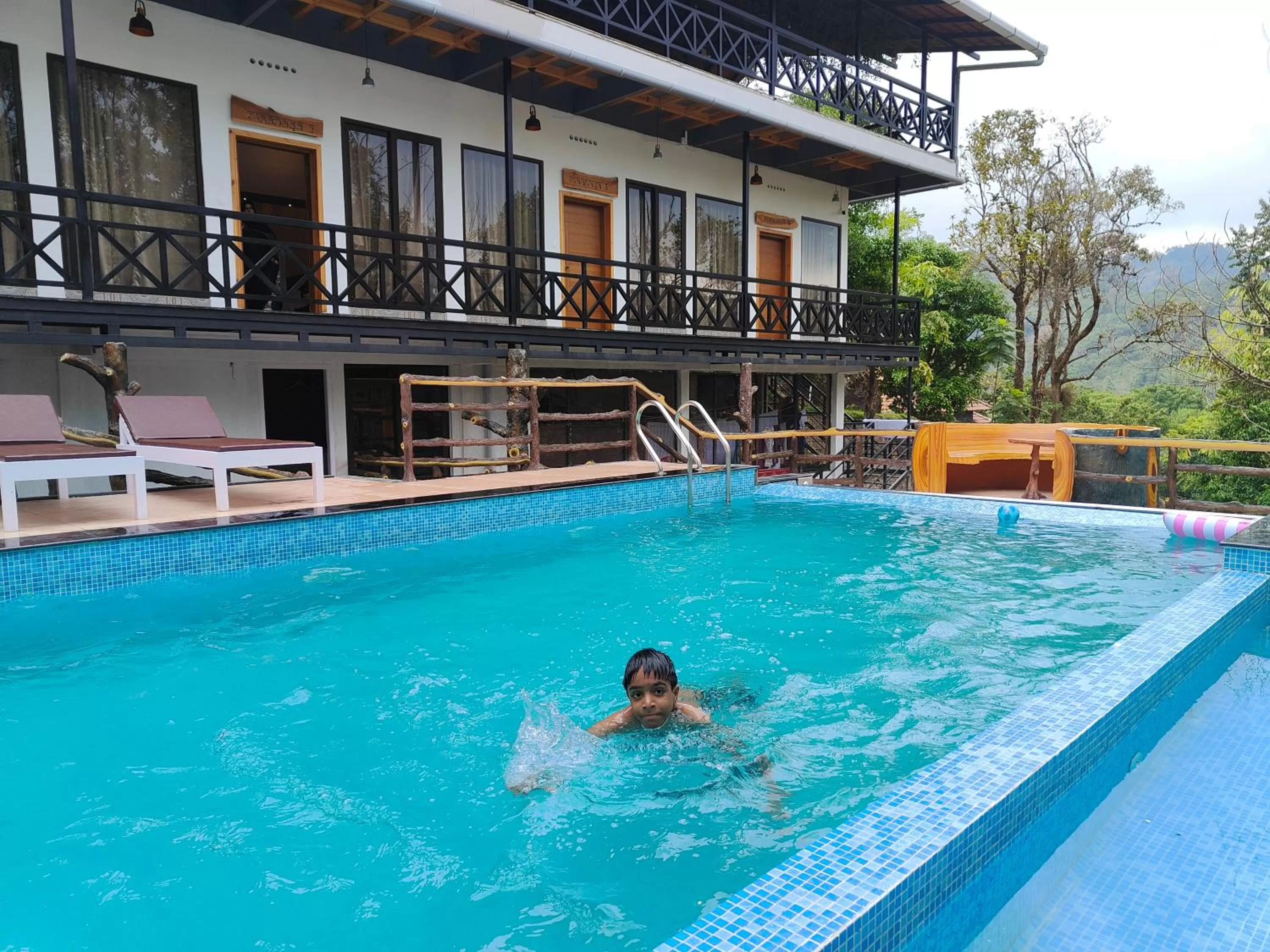 Natural landscape in The Wild Trails Clarks Exotica , Munnar