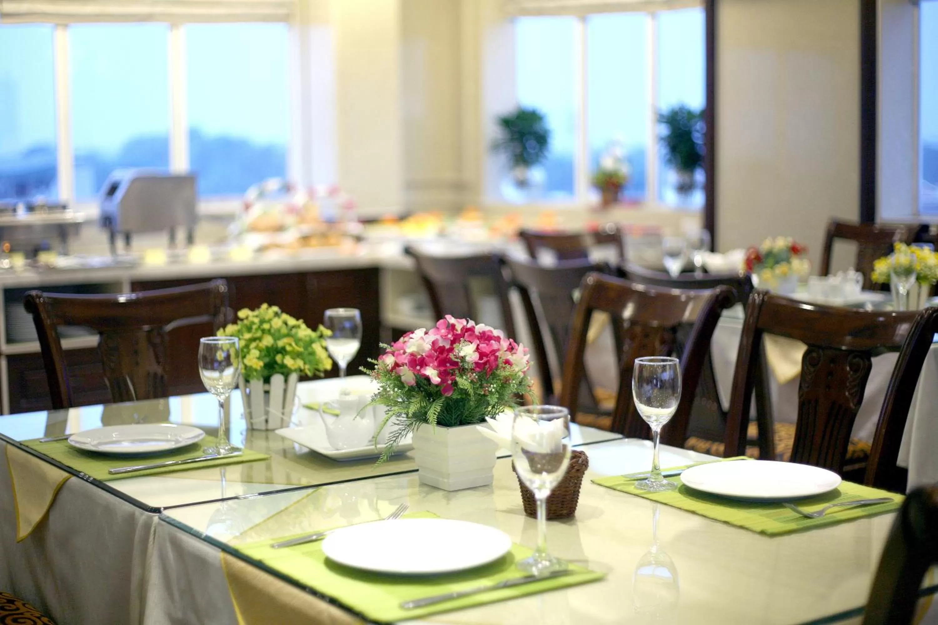 Restaurant/places to eat in Hanoi Emotion Hotel