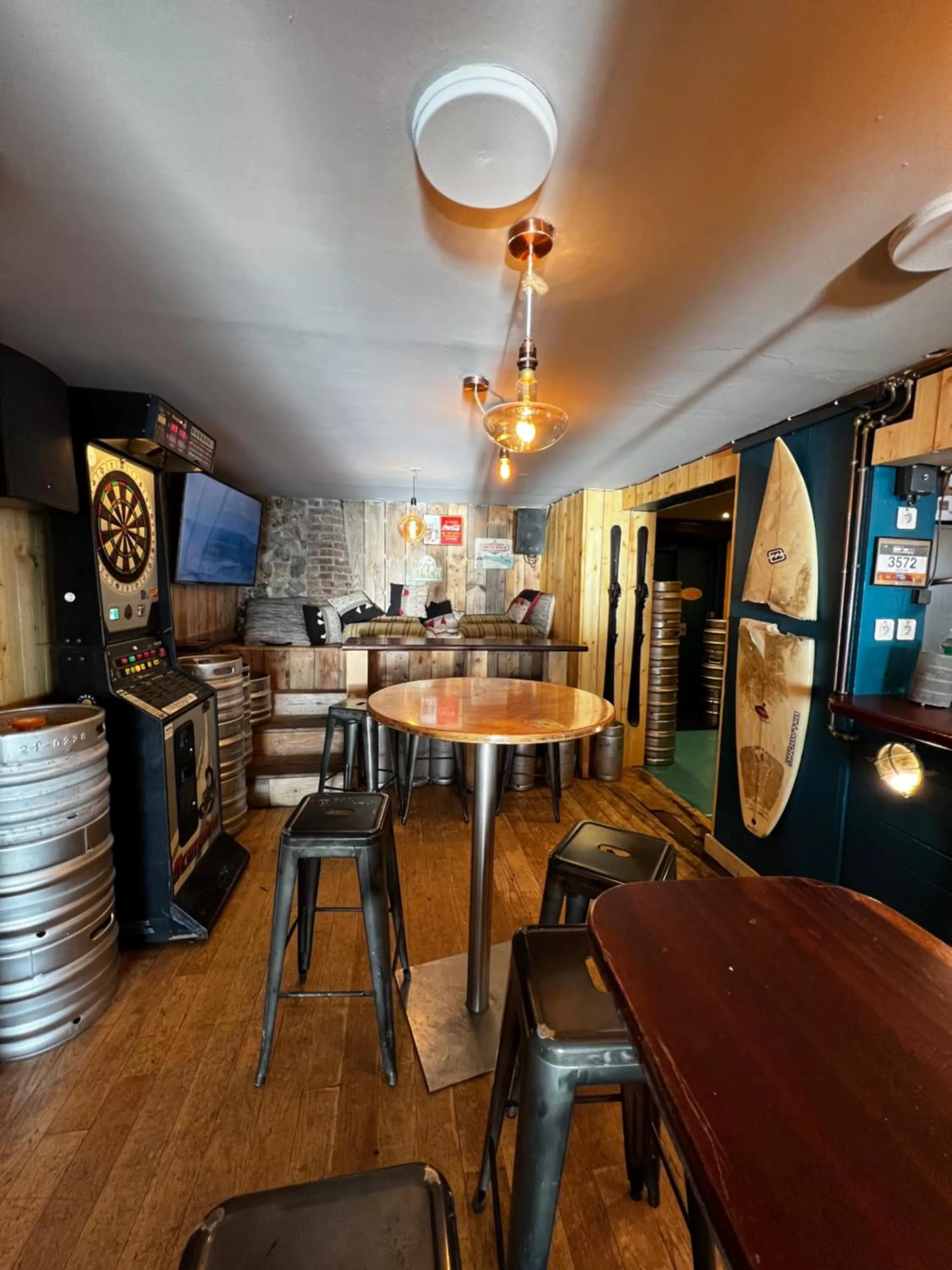 Restaurant/places to eat in LOGIS HOTEL - La Petite Rade