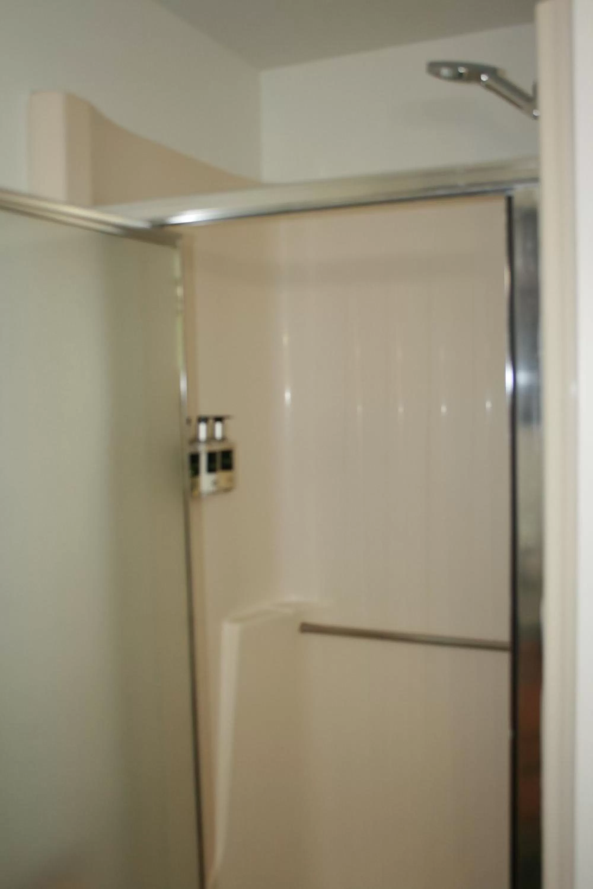 Bathroom in Carriage Corner Bed & Breakfast