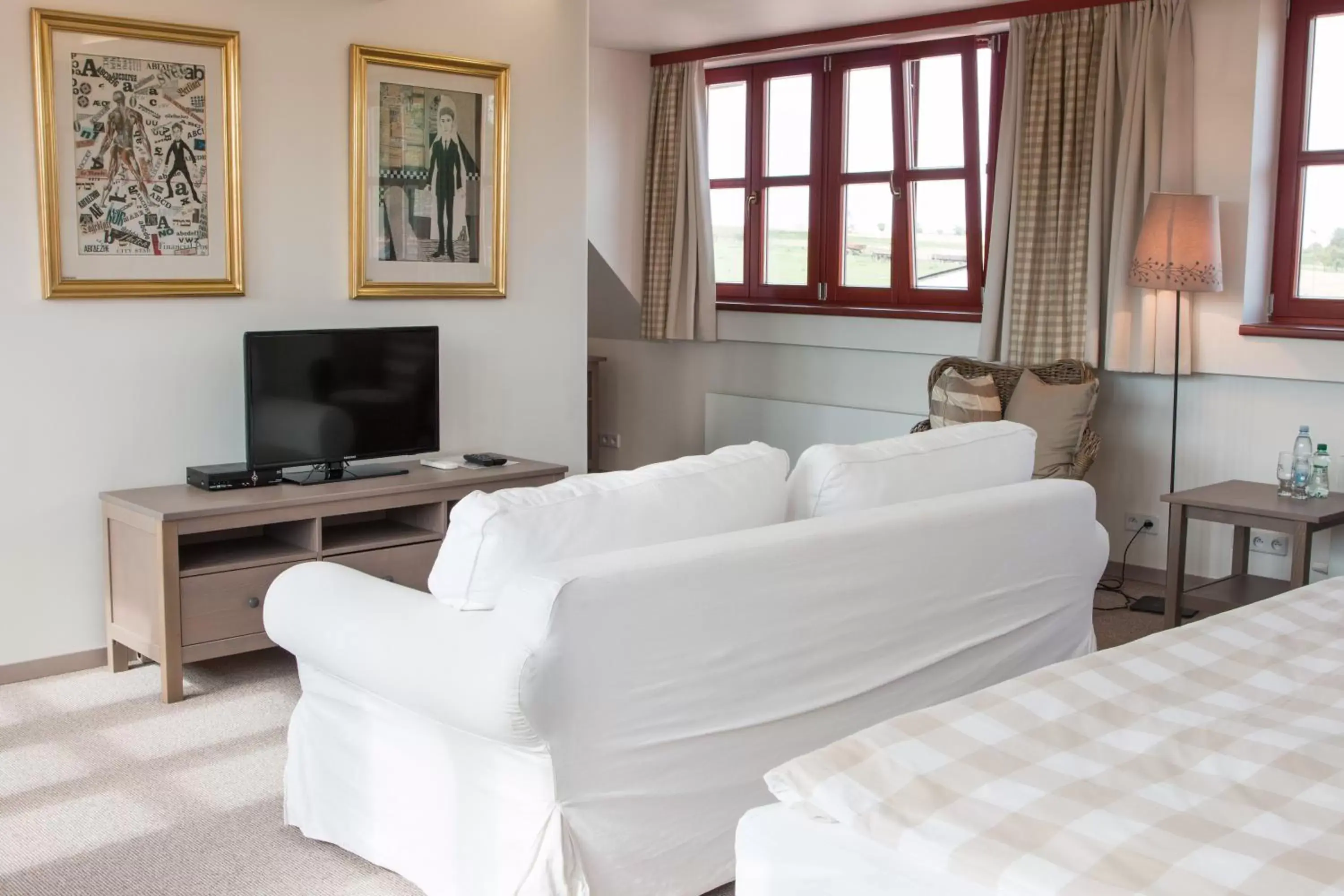 Superior Twin Room - single occupancy in Dvur Hoffmeister Superior Twin Room - single occupancy in Dvur Hoffmeister