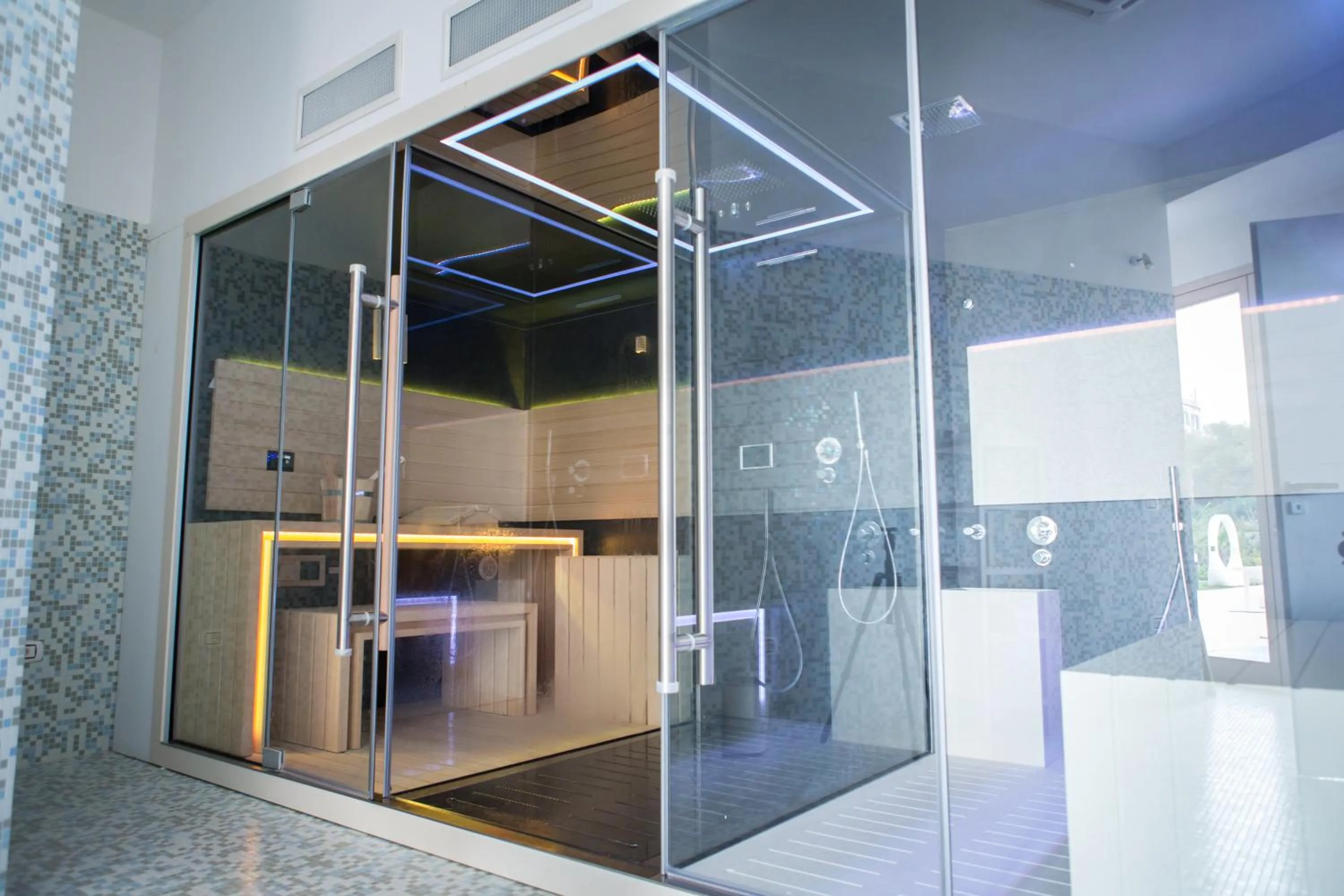 Sauna in Galìa Luxury Resort