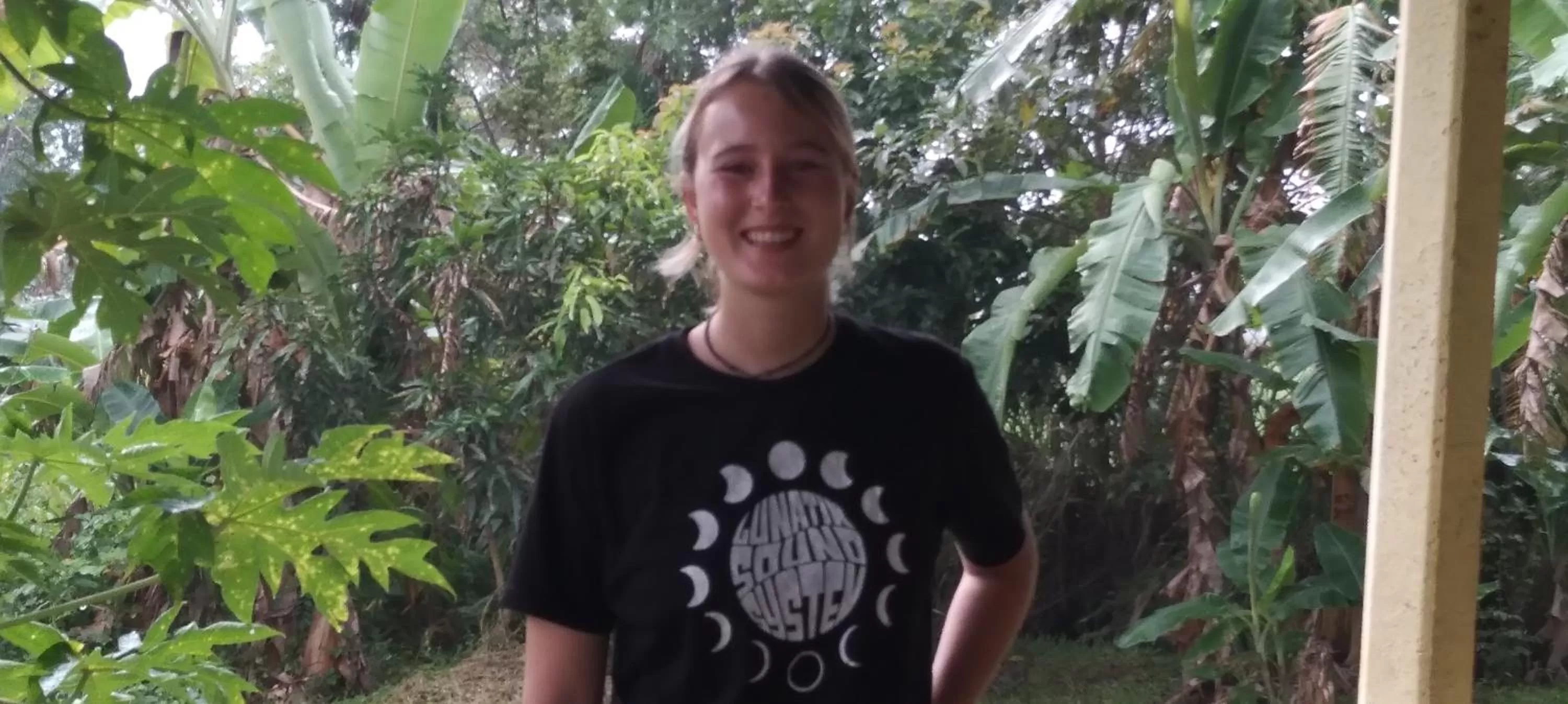 Restaurant/places to eat, Staff in Lake Bliss