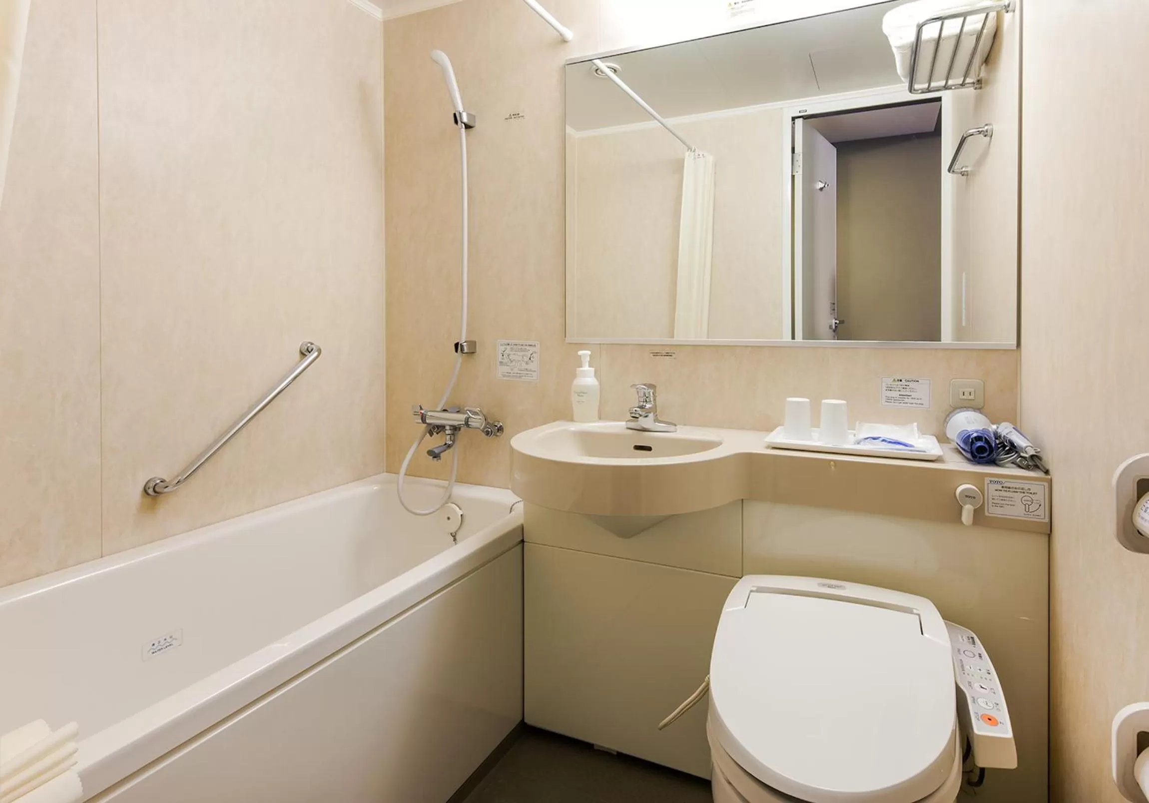 Standard Double Room - single occupancy - Non-Smoking  in Daiwa Roynet Hotel Mito