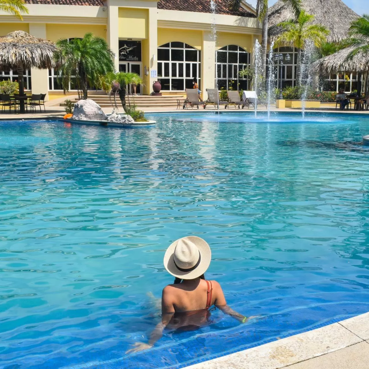 Swimming Pool in La Ensenada Beach Resort