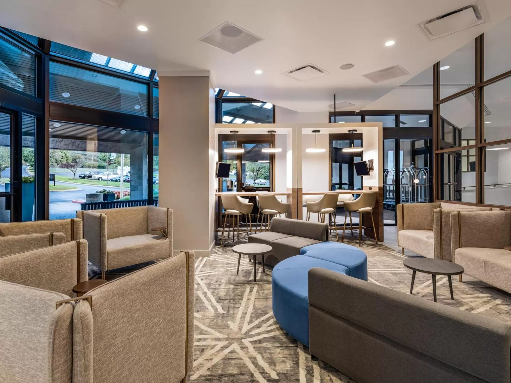 Property building in Crowne Plaza College Park - Washington DC by IHG