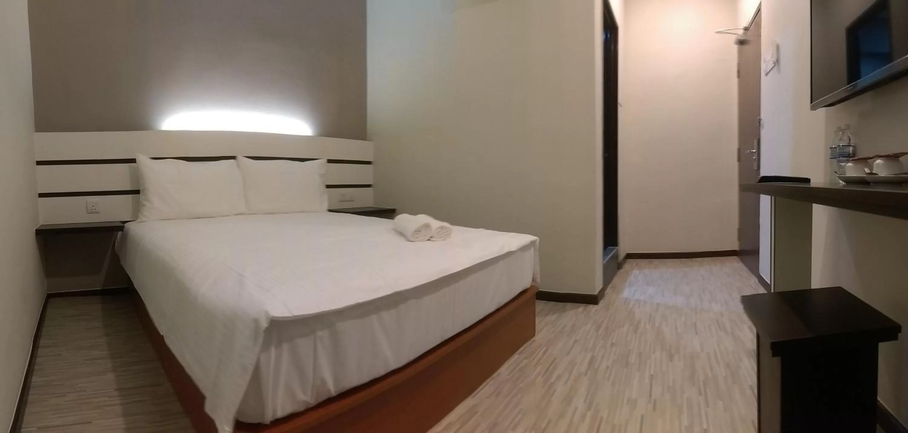 Bed in Grand Kapar Hotel Kuala Selangor