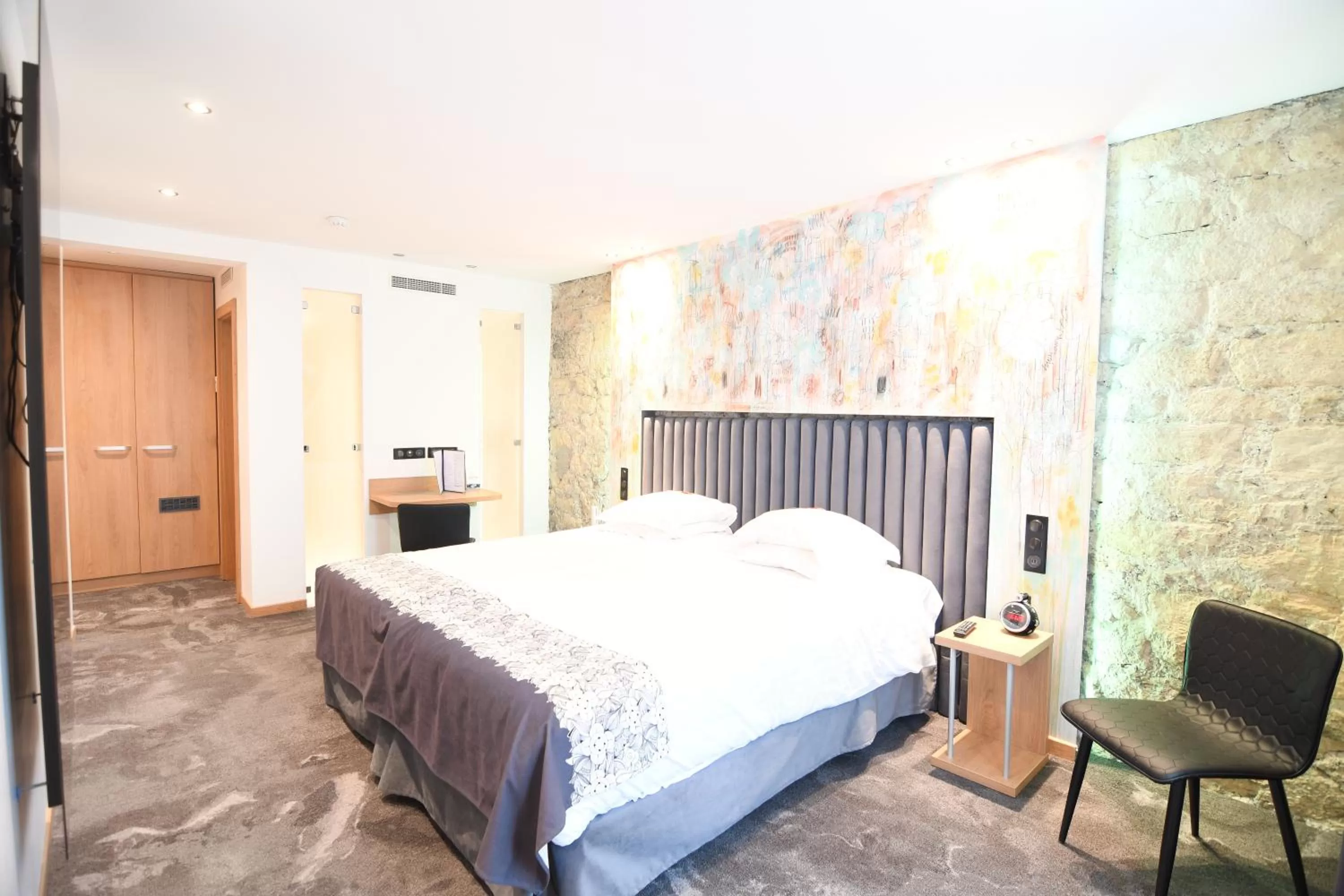 Decorative detail, Bed in Hotel Aida Opera