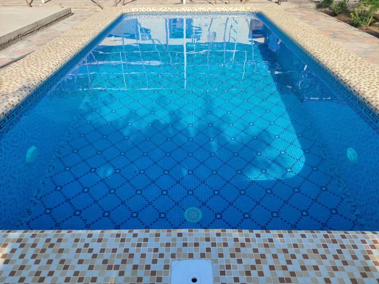 Pool view, Swimming Pool in Samarabonu Hotel
