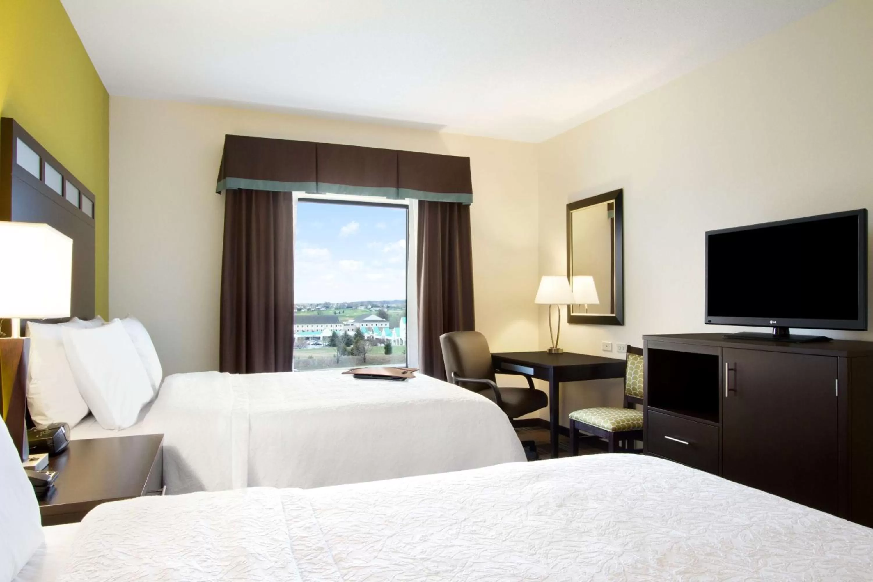 Queen Room with Two Queen Beds with Bath - Disability Access in Hampton Inn & Suites York South