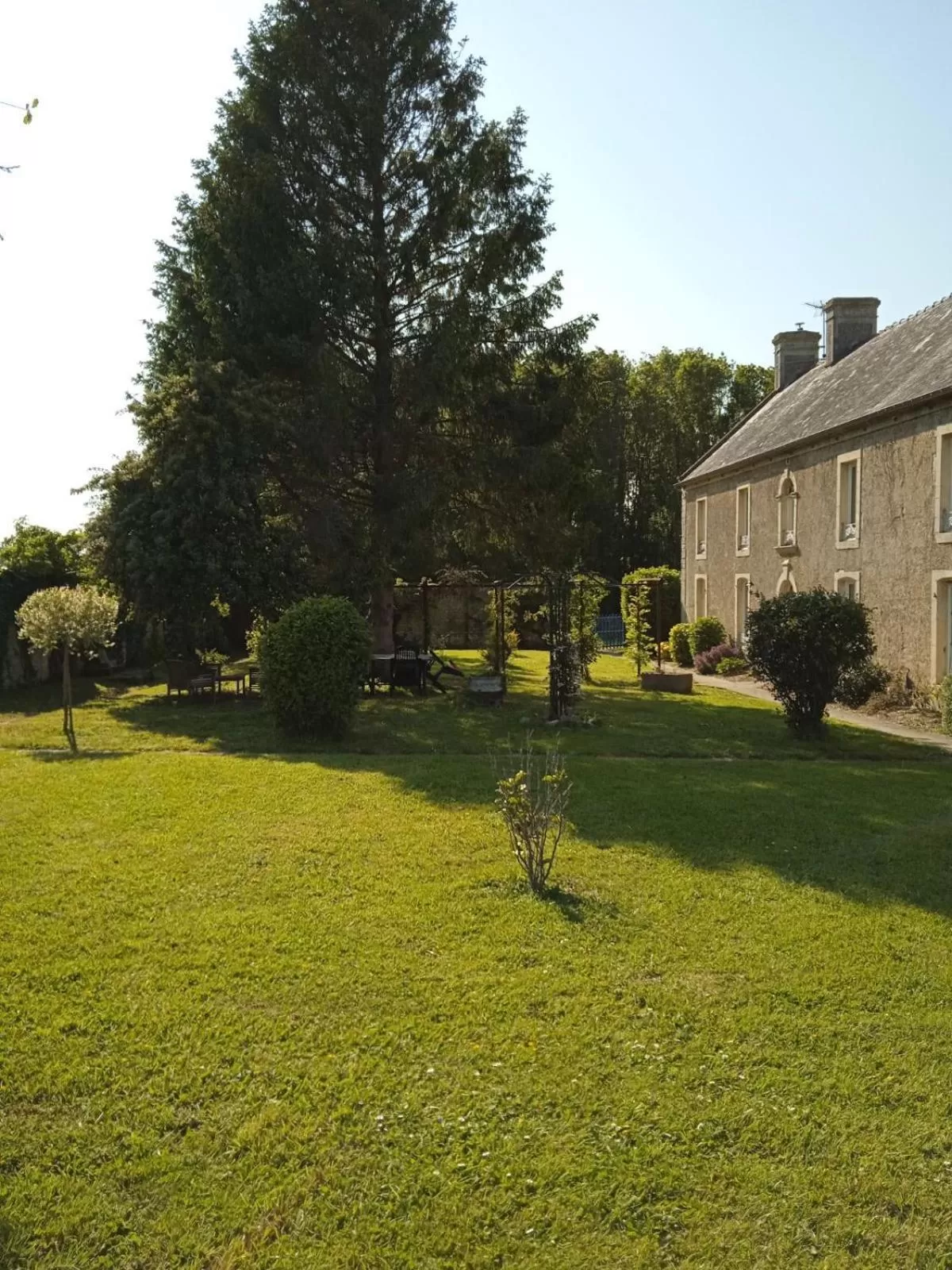 Property Building in Aux Léopards Normands