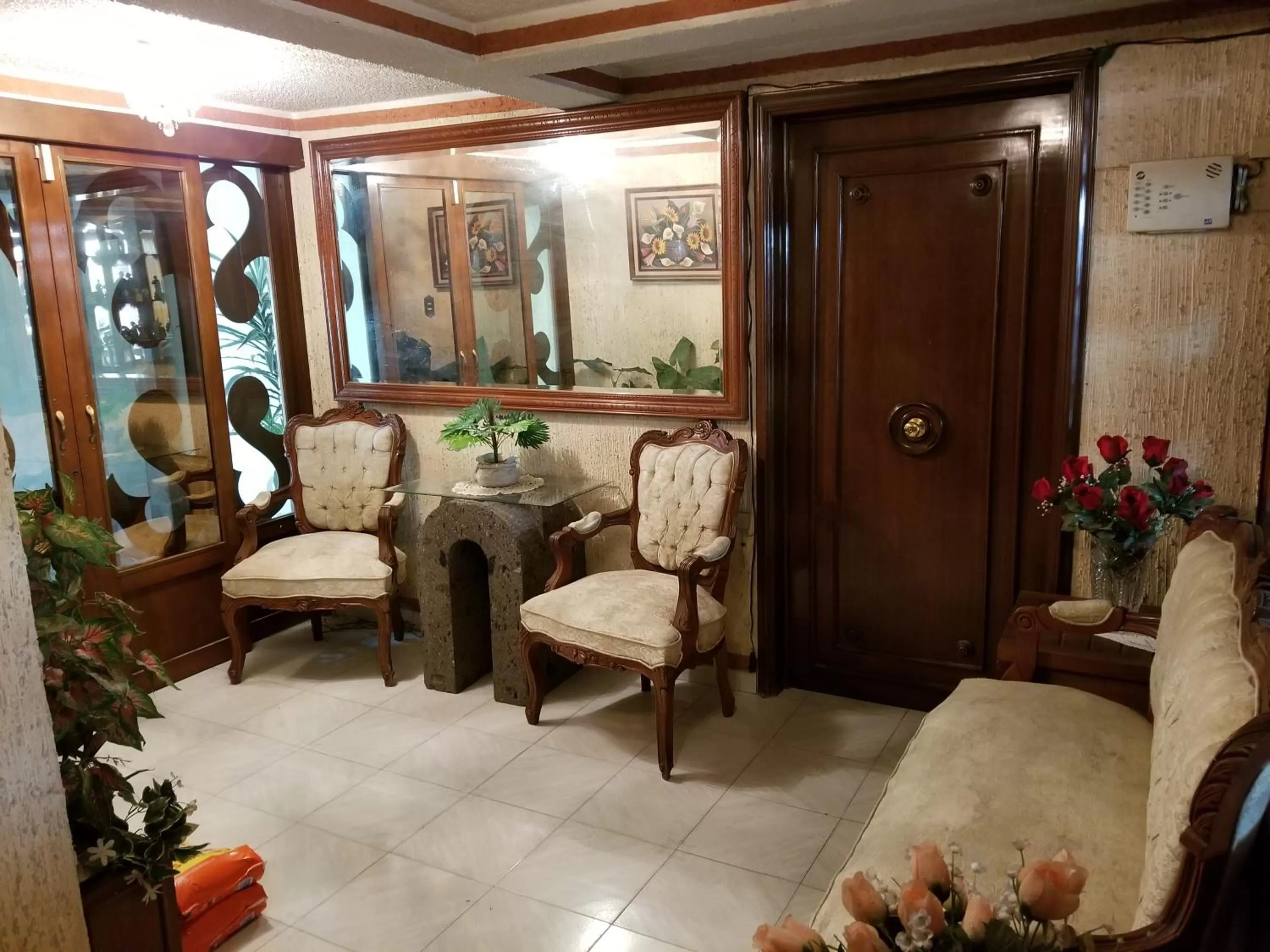 Seating area in Casa Q BnB