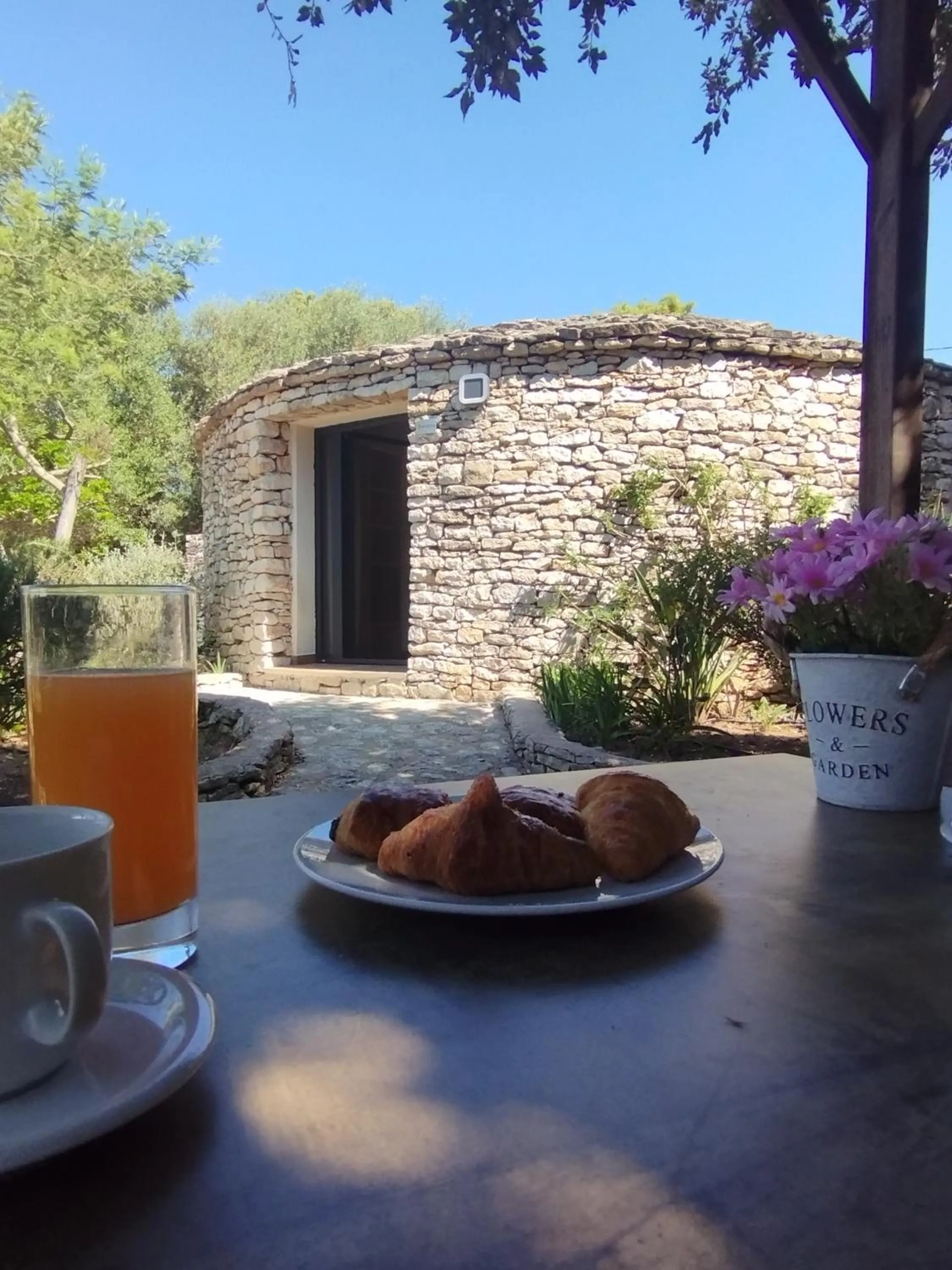 Patio in Hôtel Padolo