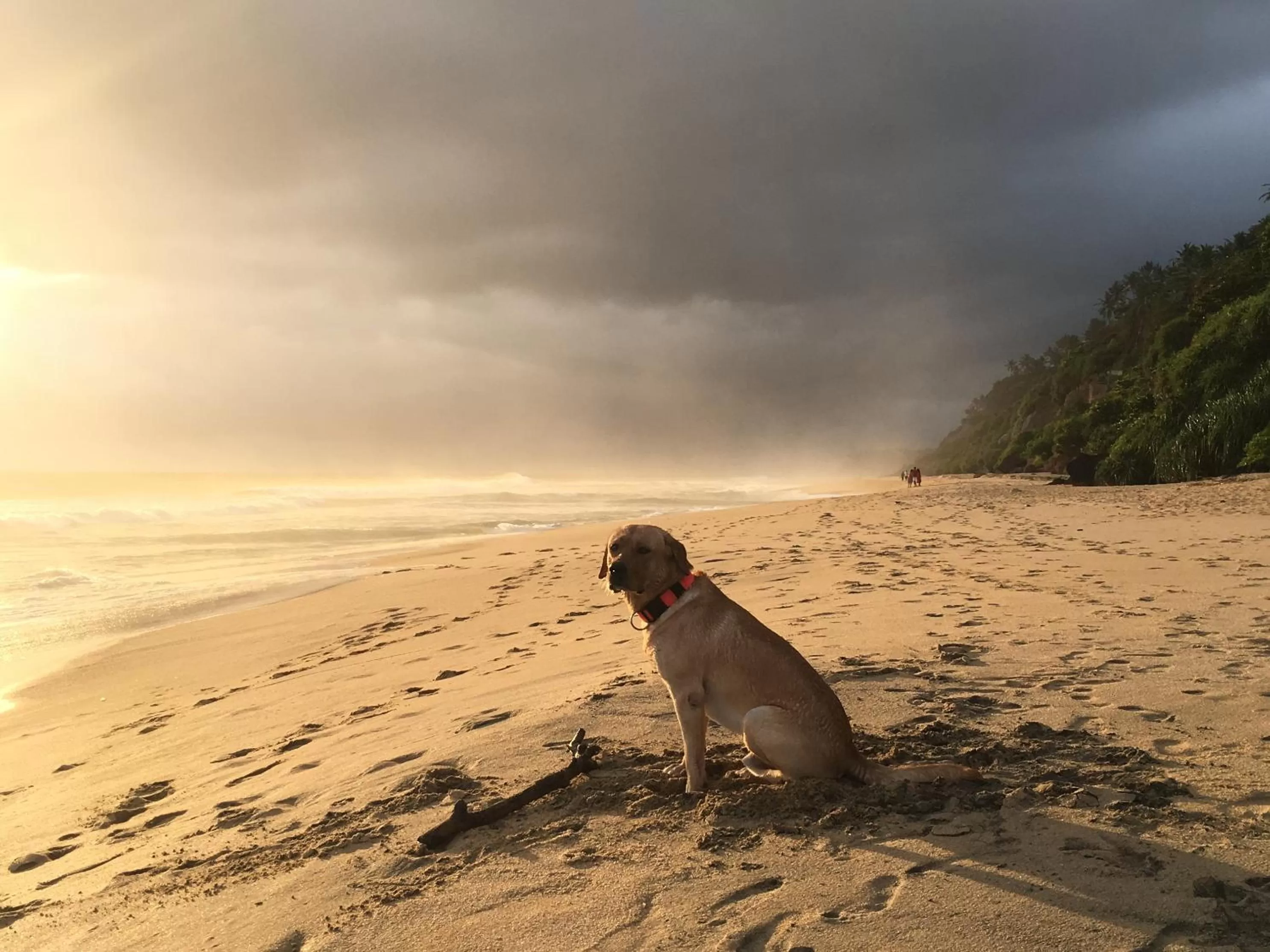 Beach in Villa Akasa