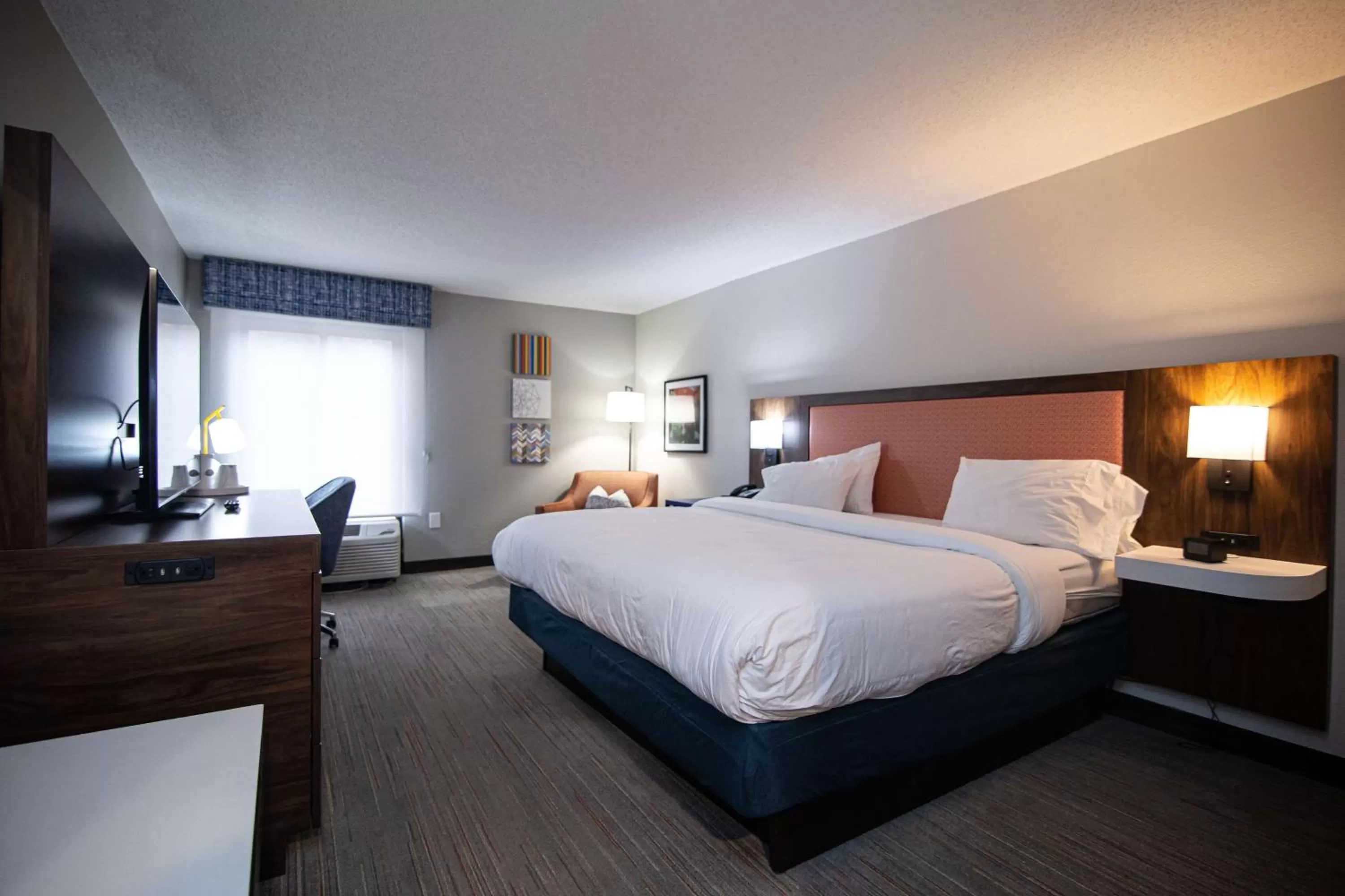 Bed in Hampton Inn Atlanta/Peachtree City