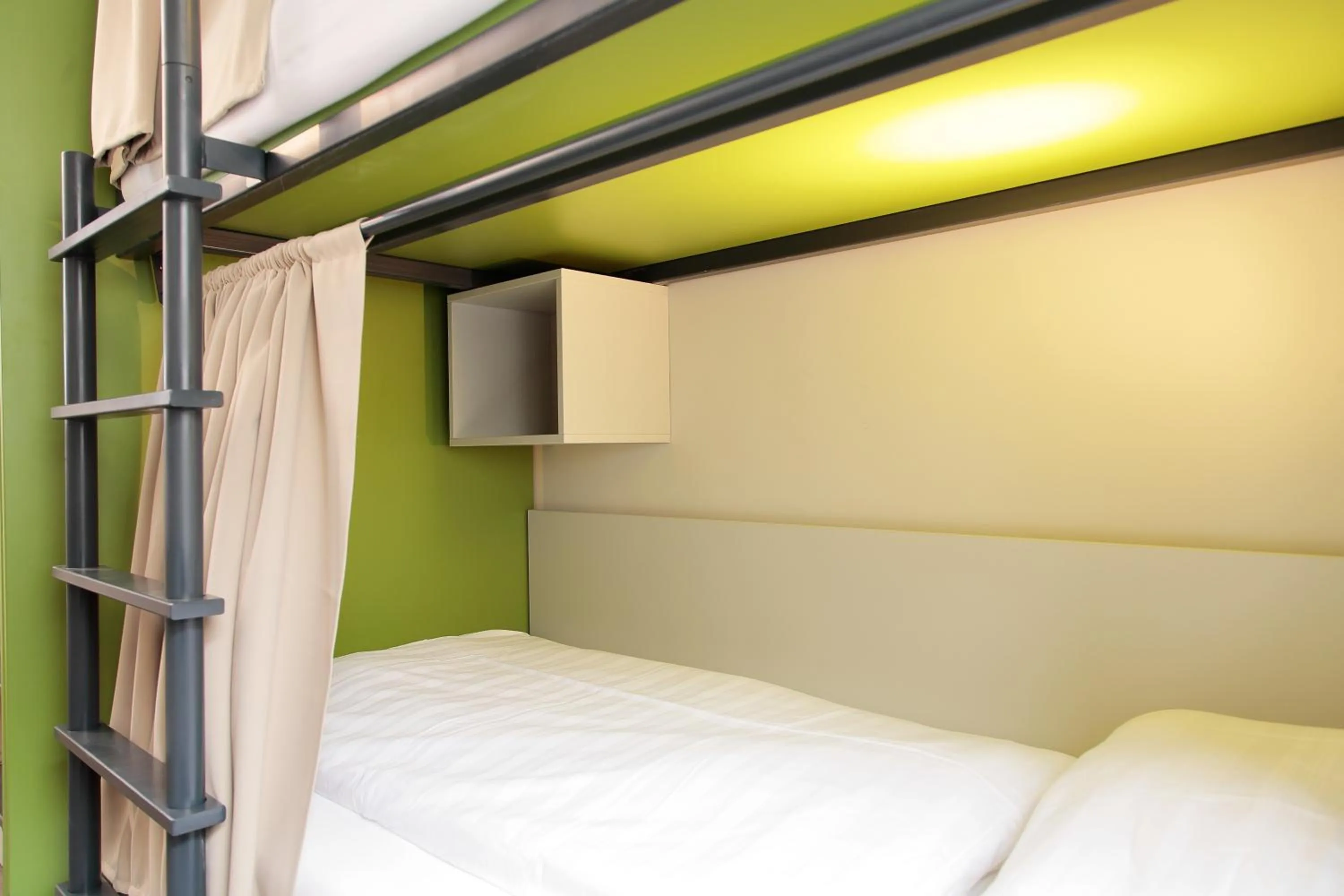 Bed in Maverick Central Market