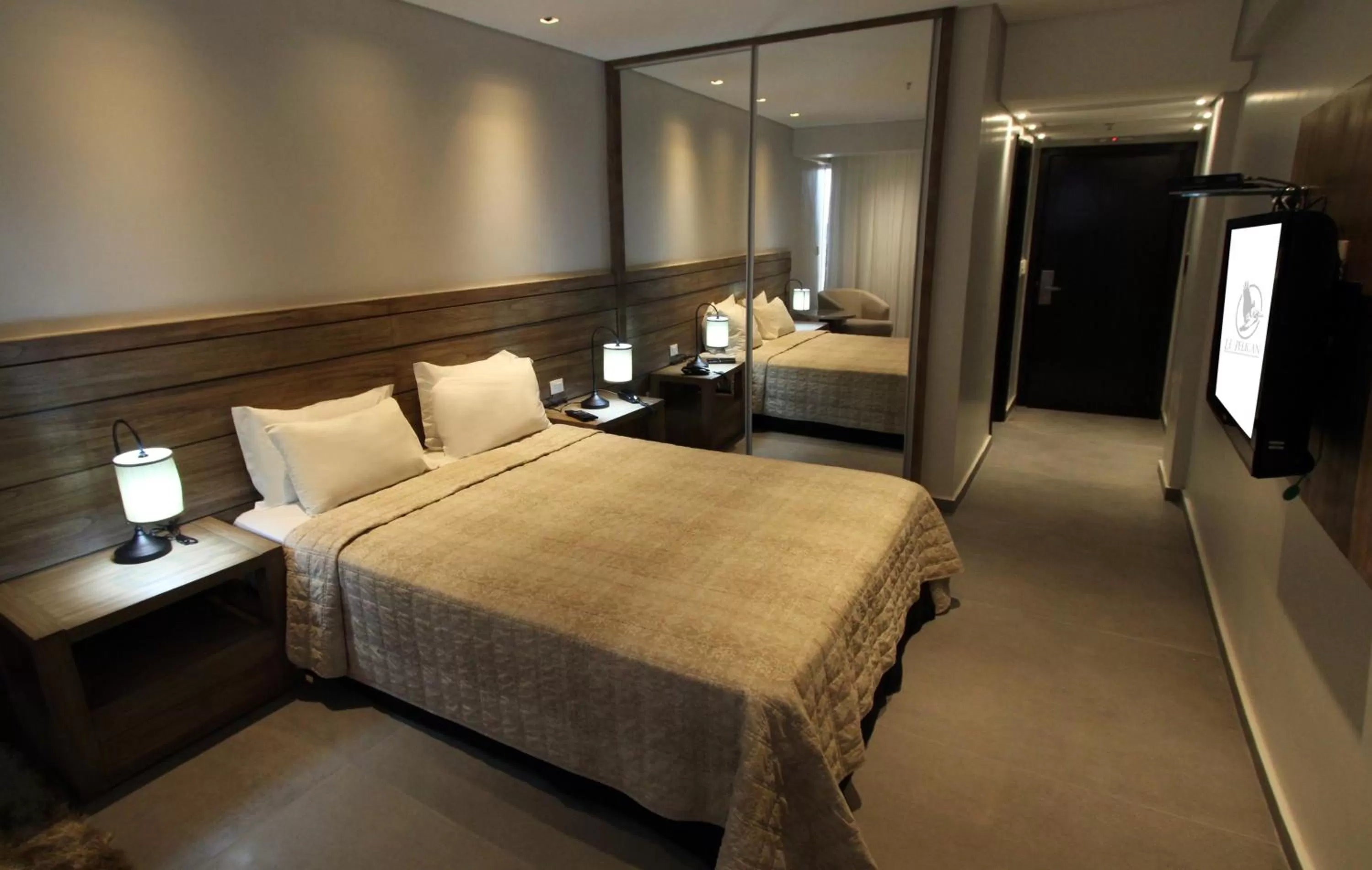 Aqua park, Bed in Hotel Le Pelican