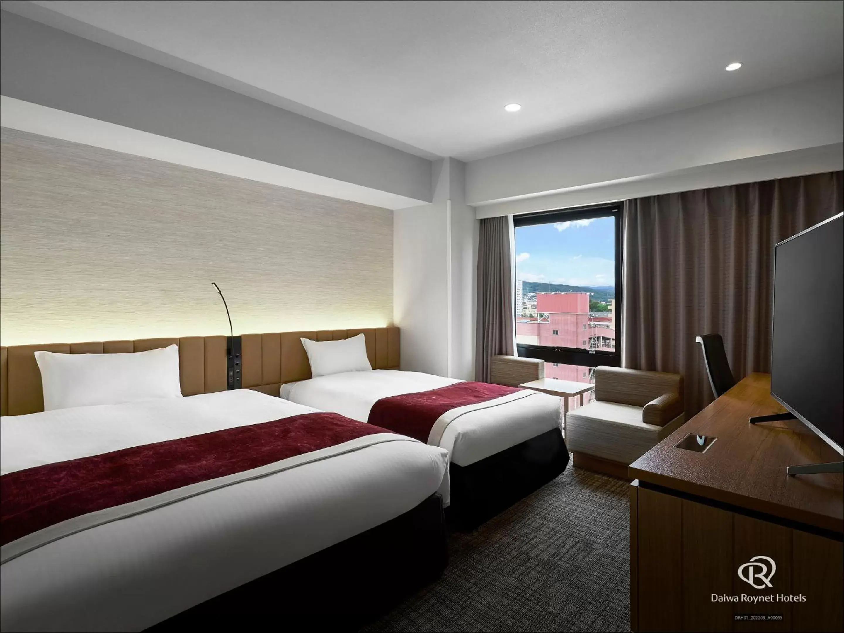 Moderate Twin Room - Smoking in Daiwa Roynet Hotel Yamagata Ekimae Moderate Twin Room - Smoking in Daiwa Roynet Hotel Yamagata Ekimae