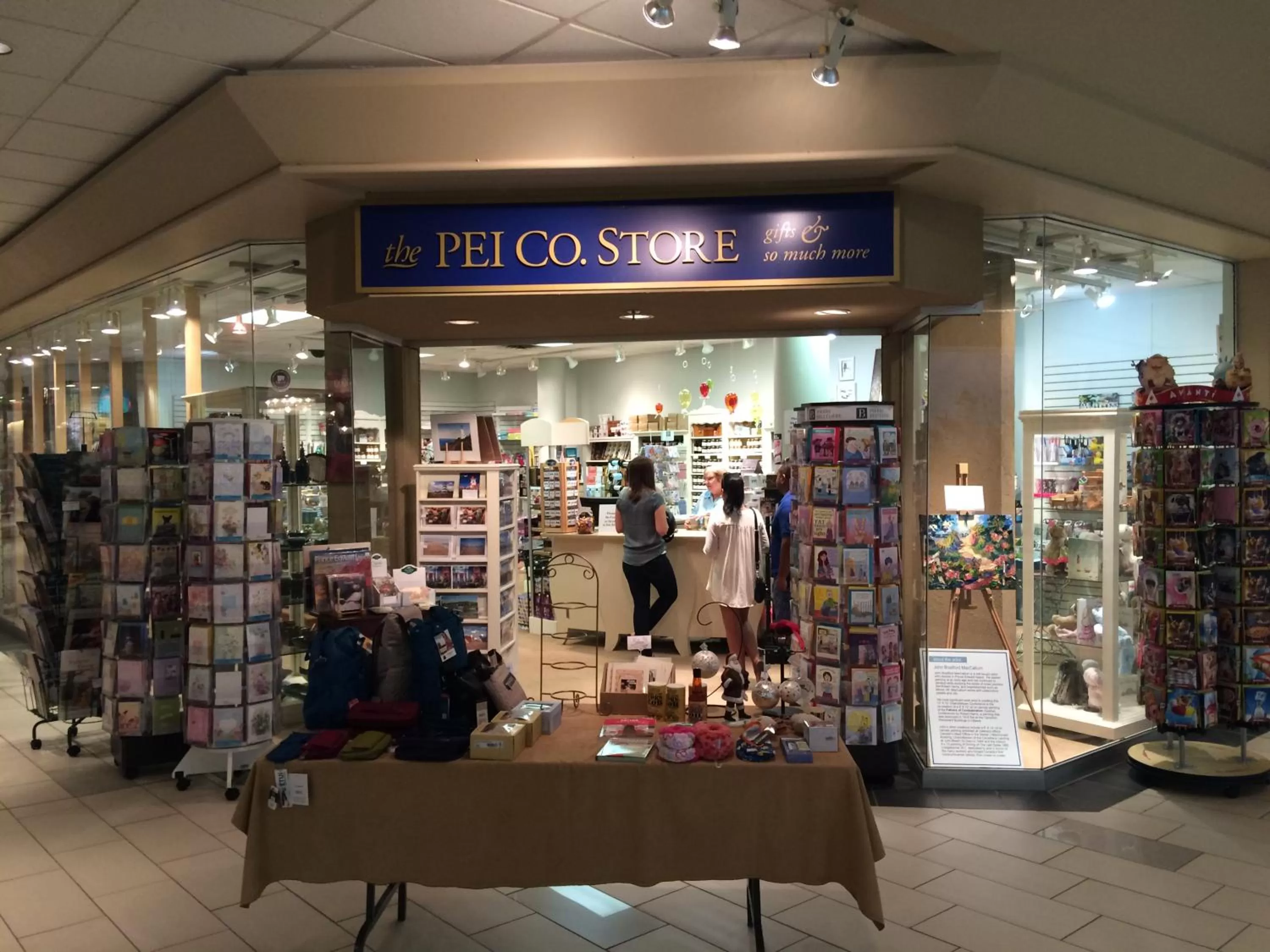 On-site shops in The Holman Grand Hotel