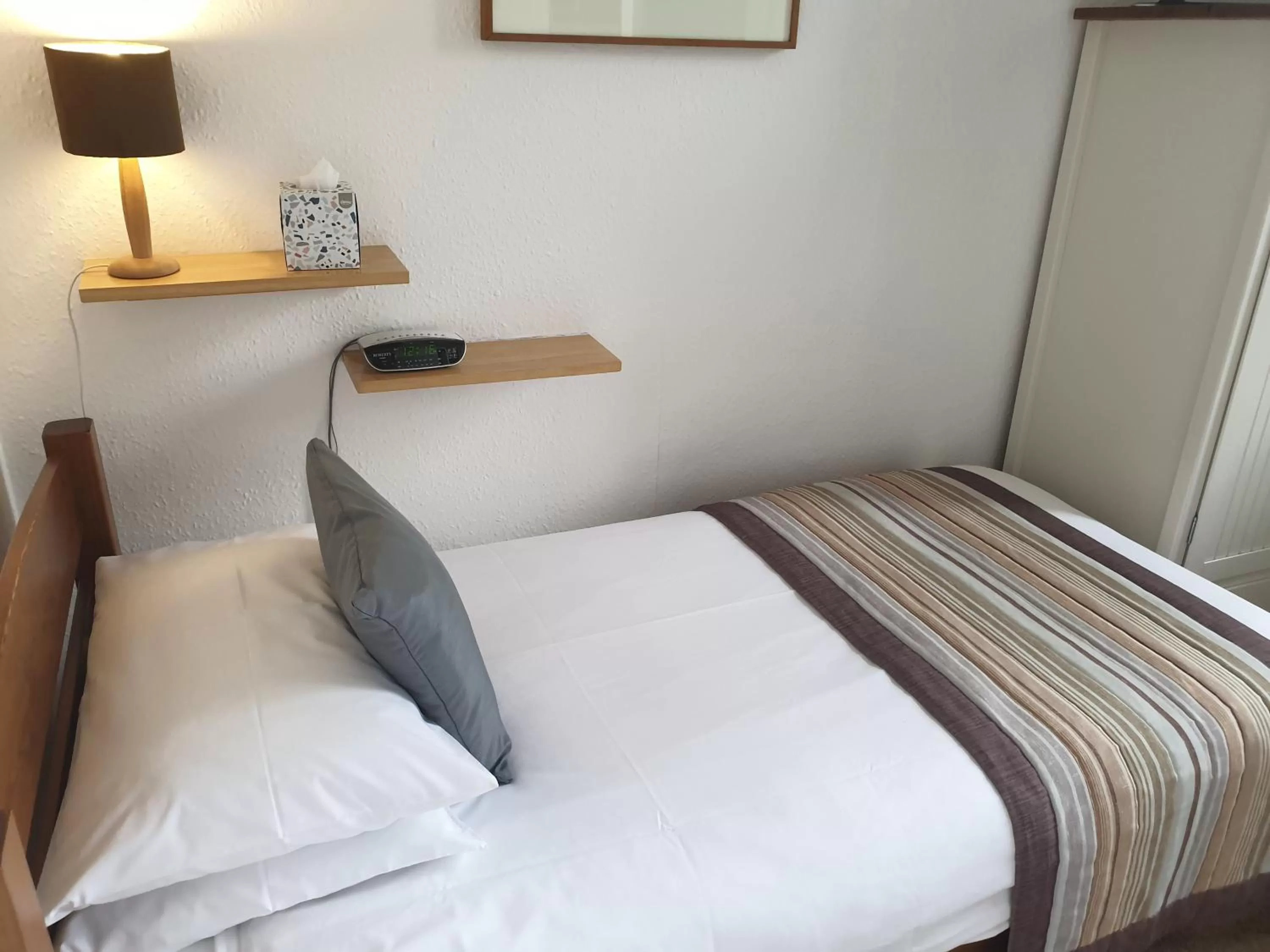 Bed in Compston House B & B