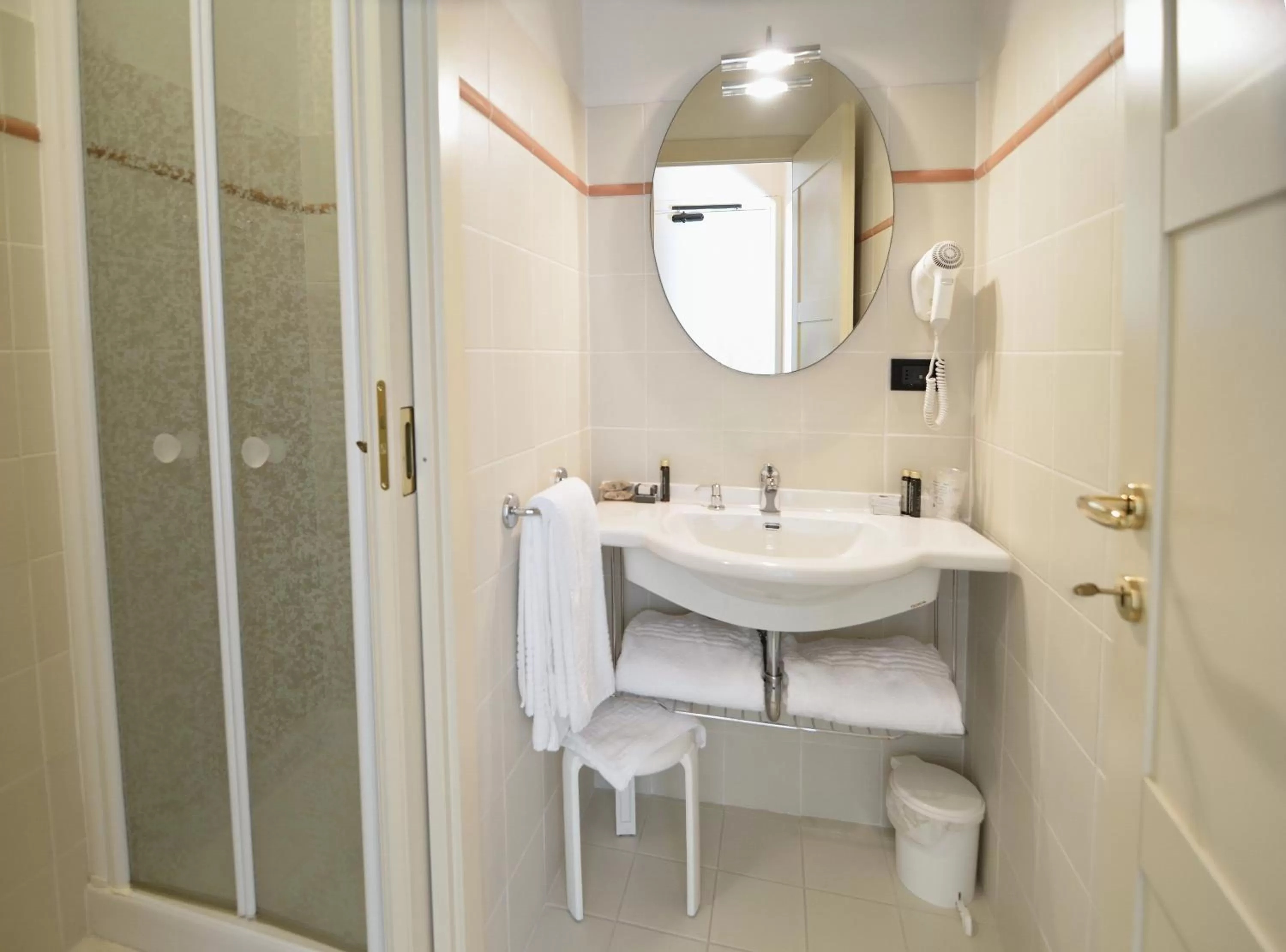 Classic Triple Room in Hotel Boutique Antiche Mura