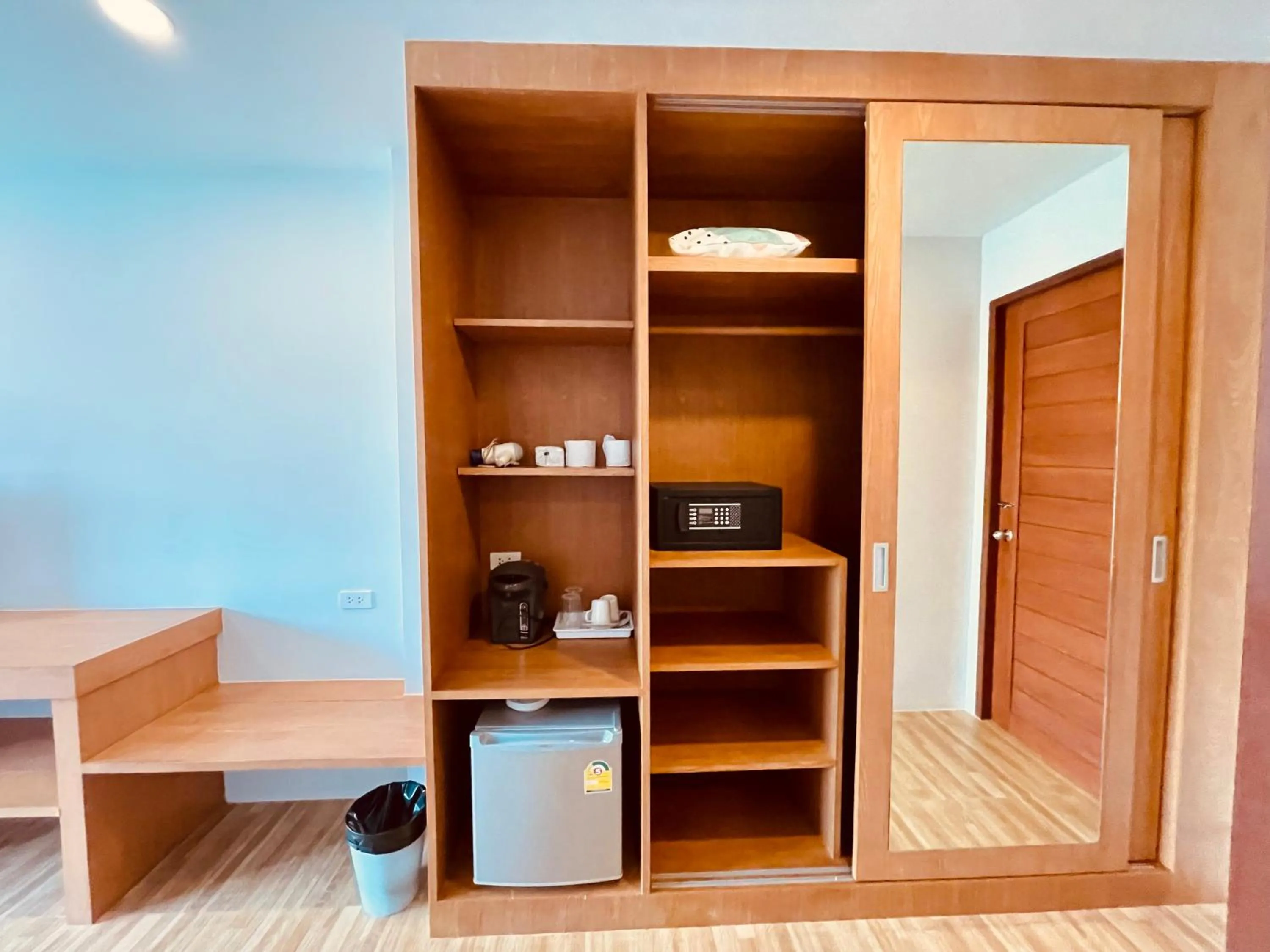 Coffee/tea facilities in Utopia Resort