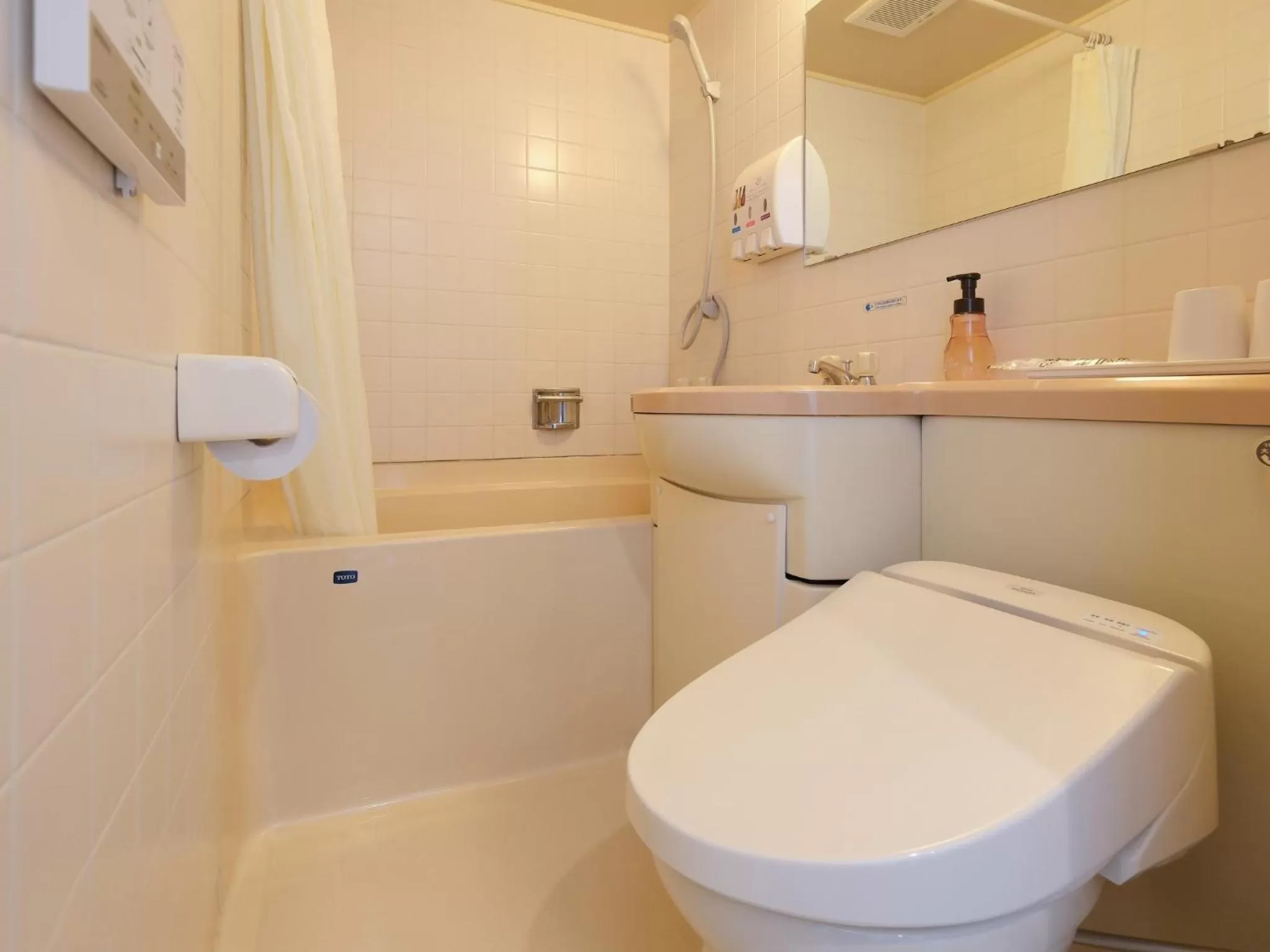 Hot Tub in Fukuyama Oriental Hotel