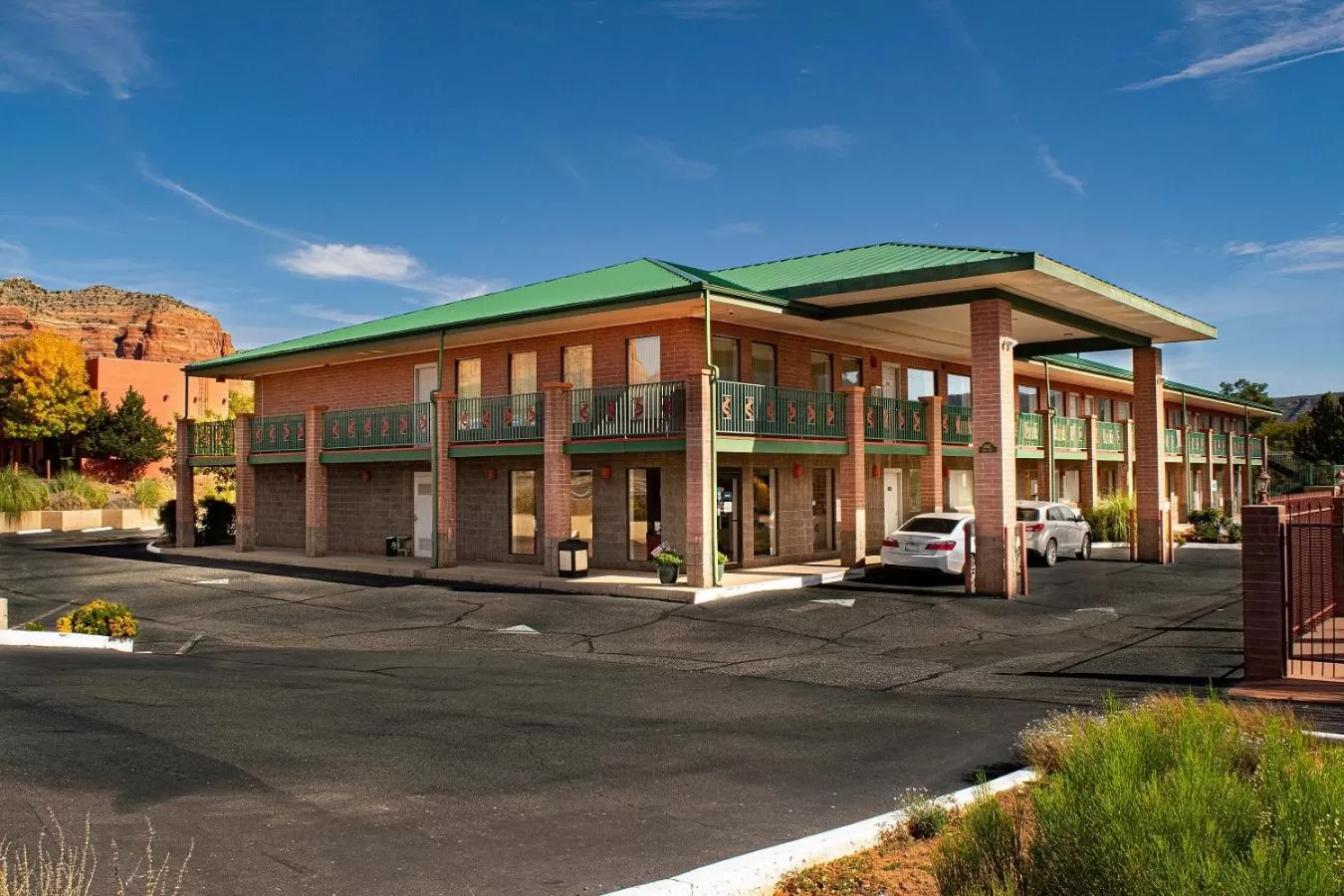 Property Building in Muyawki Inn