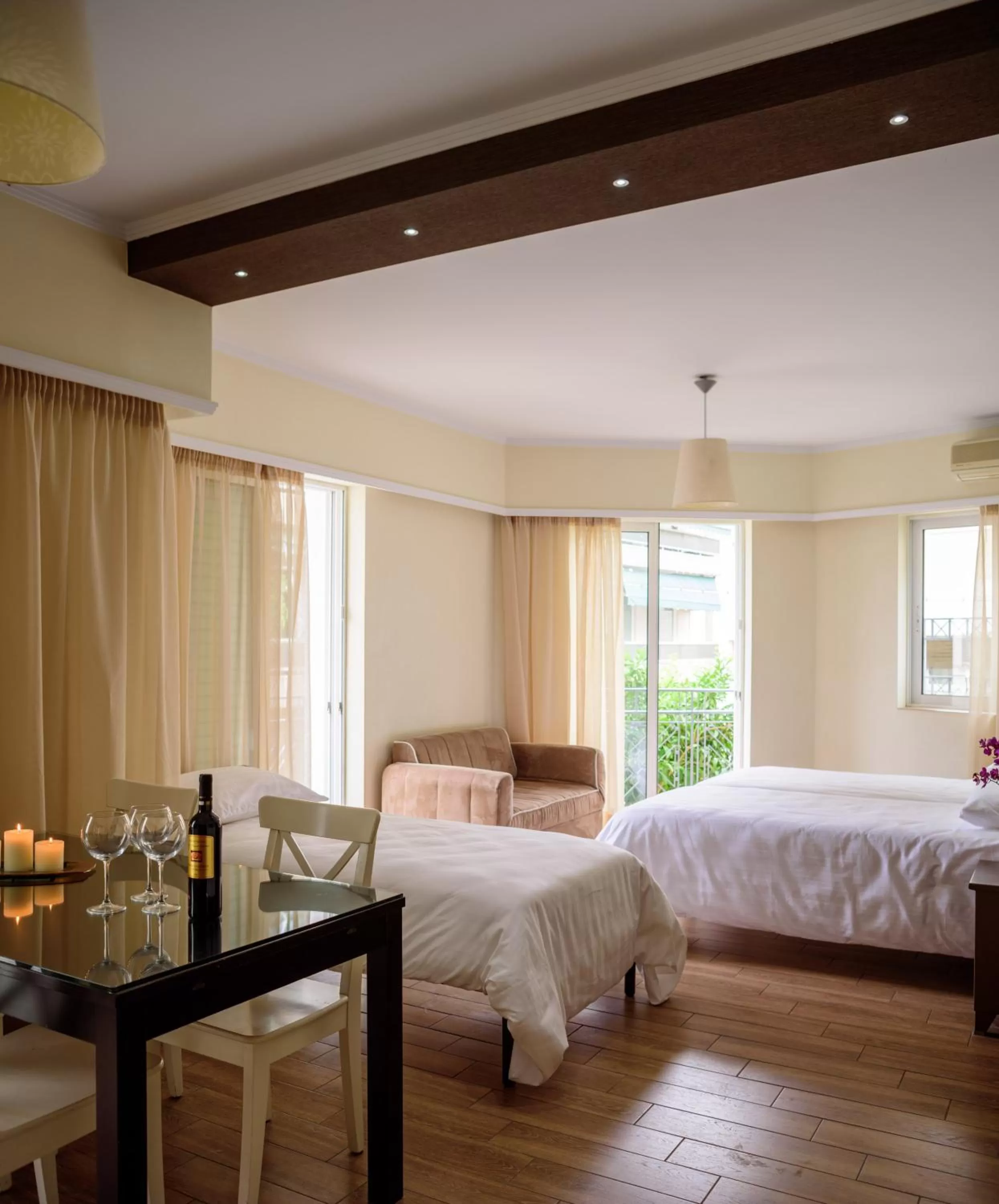 Photo of the whole room, Bed in Lume Athens