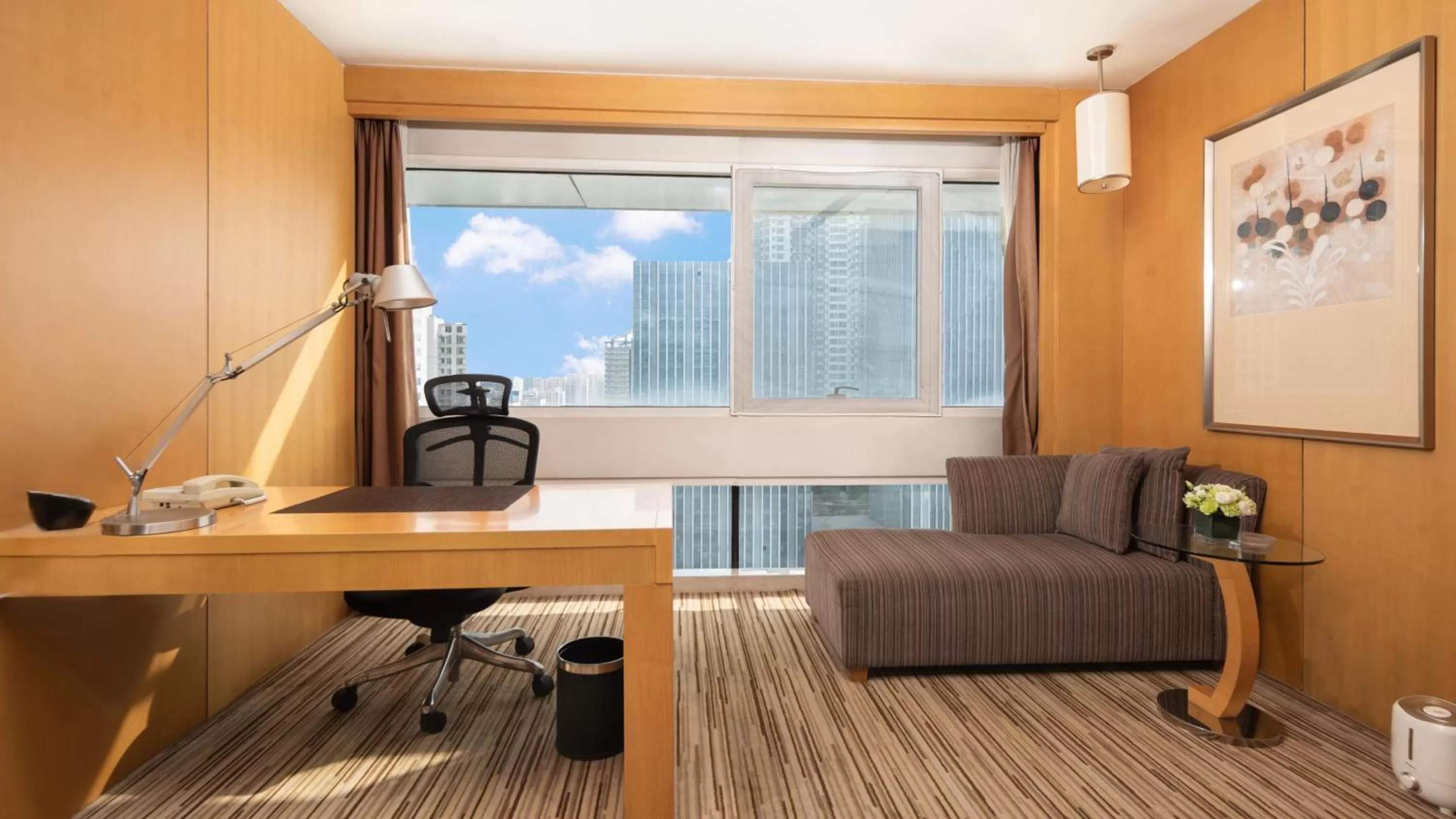 Photo of the whole room in Holiday Inn Shijiazhuang Central by IHG