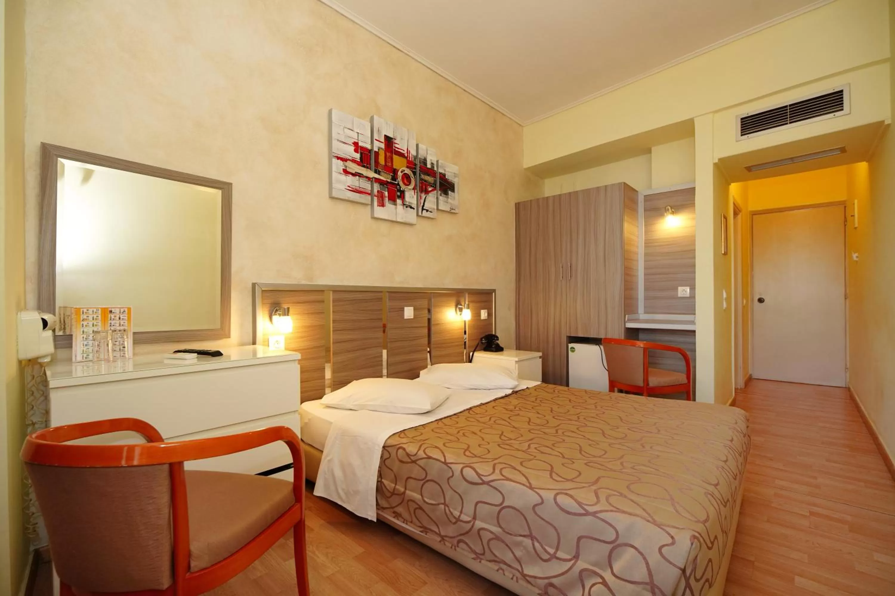 Other, Bed in Socrates Hotel