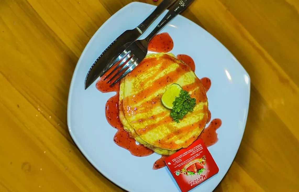 Food in The Puncak Santhi Inn