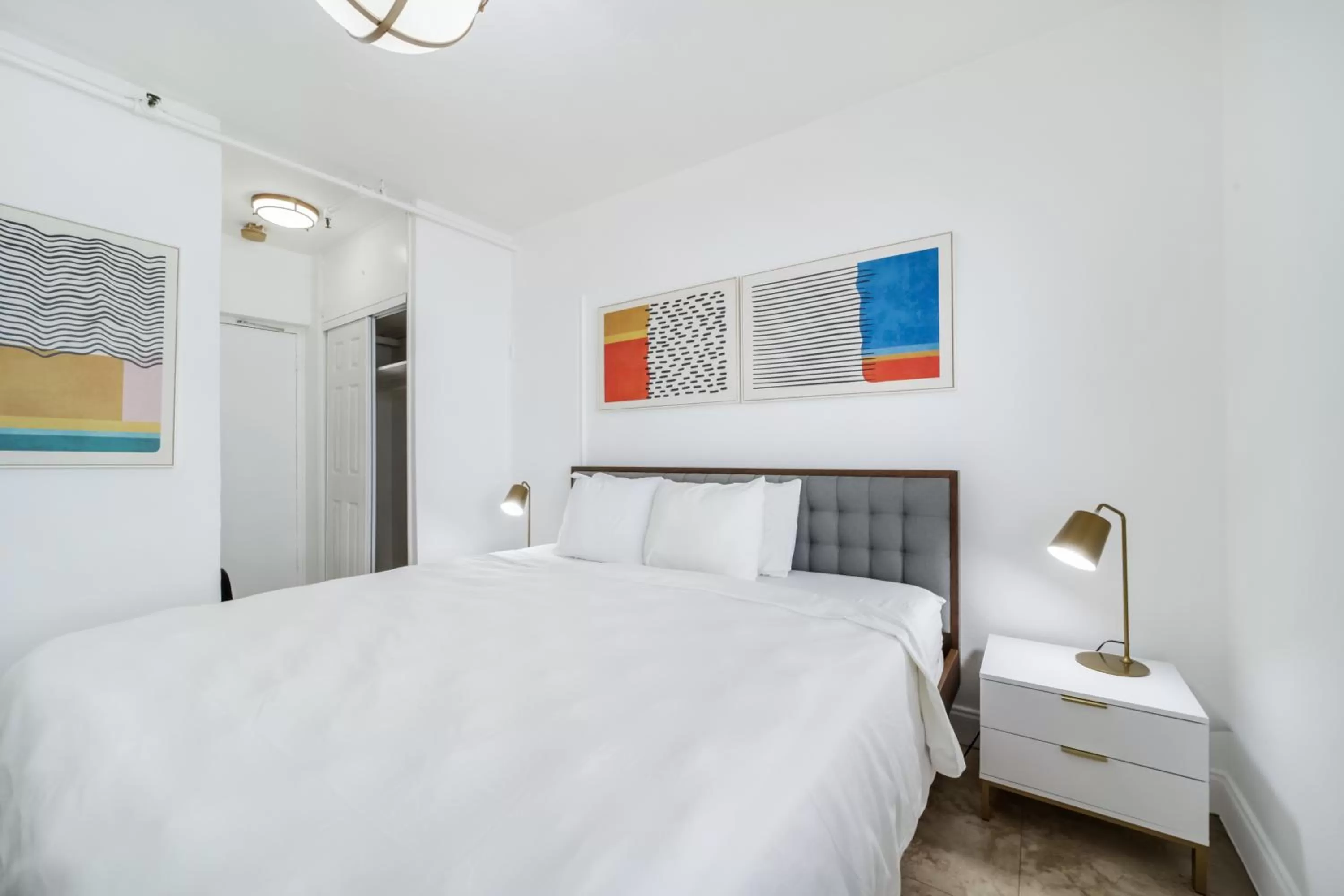 Bed in Starlite Hotel