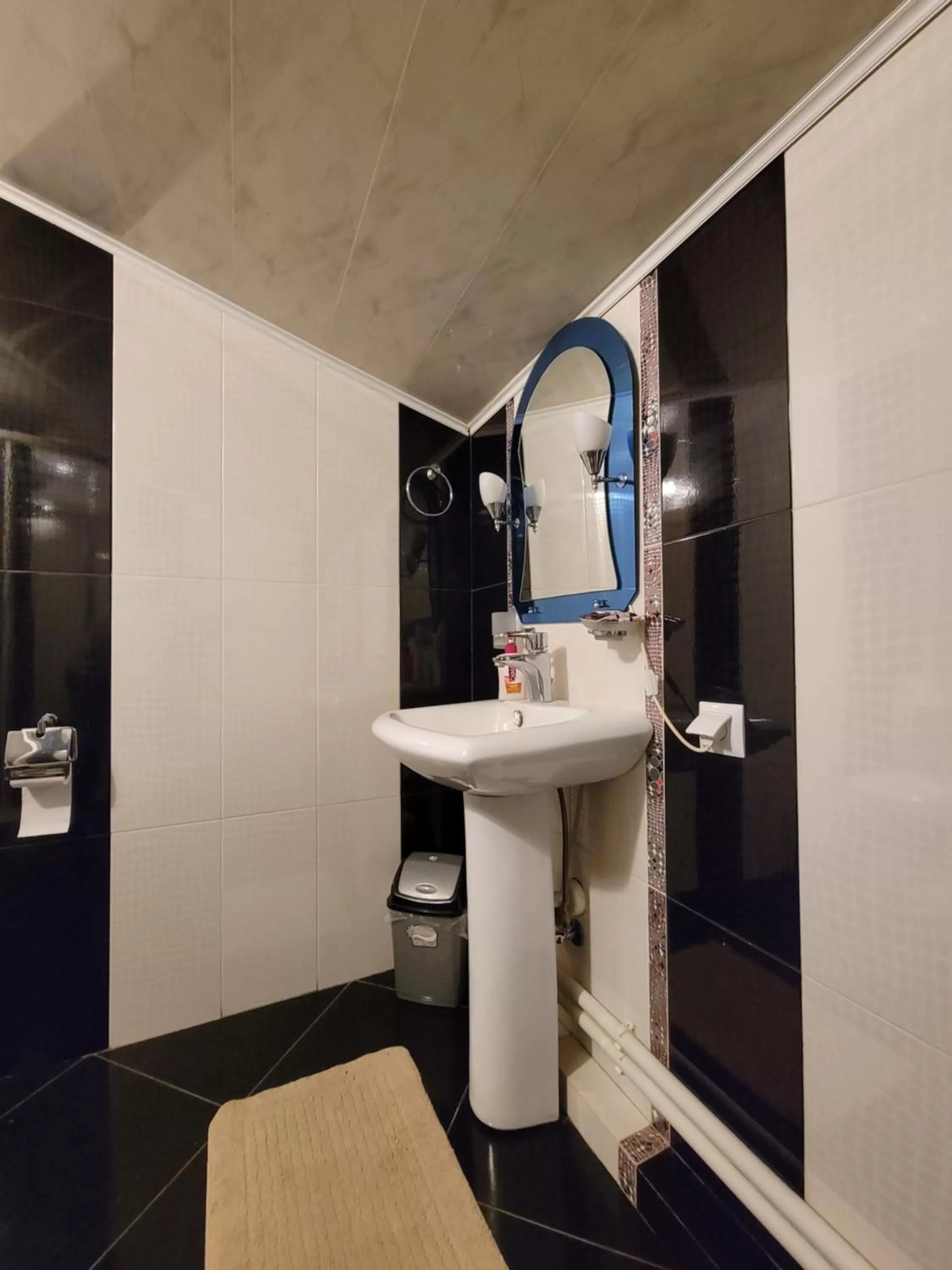 Bathroom in B&B Odzun