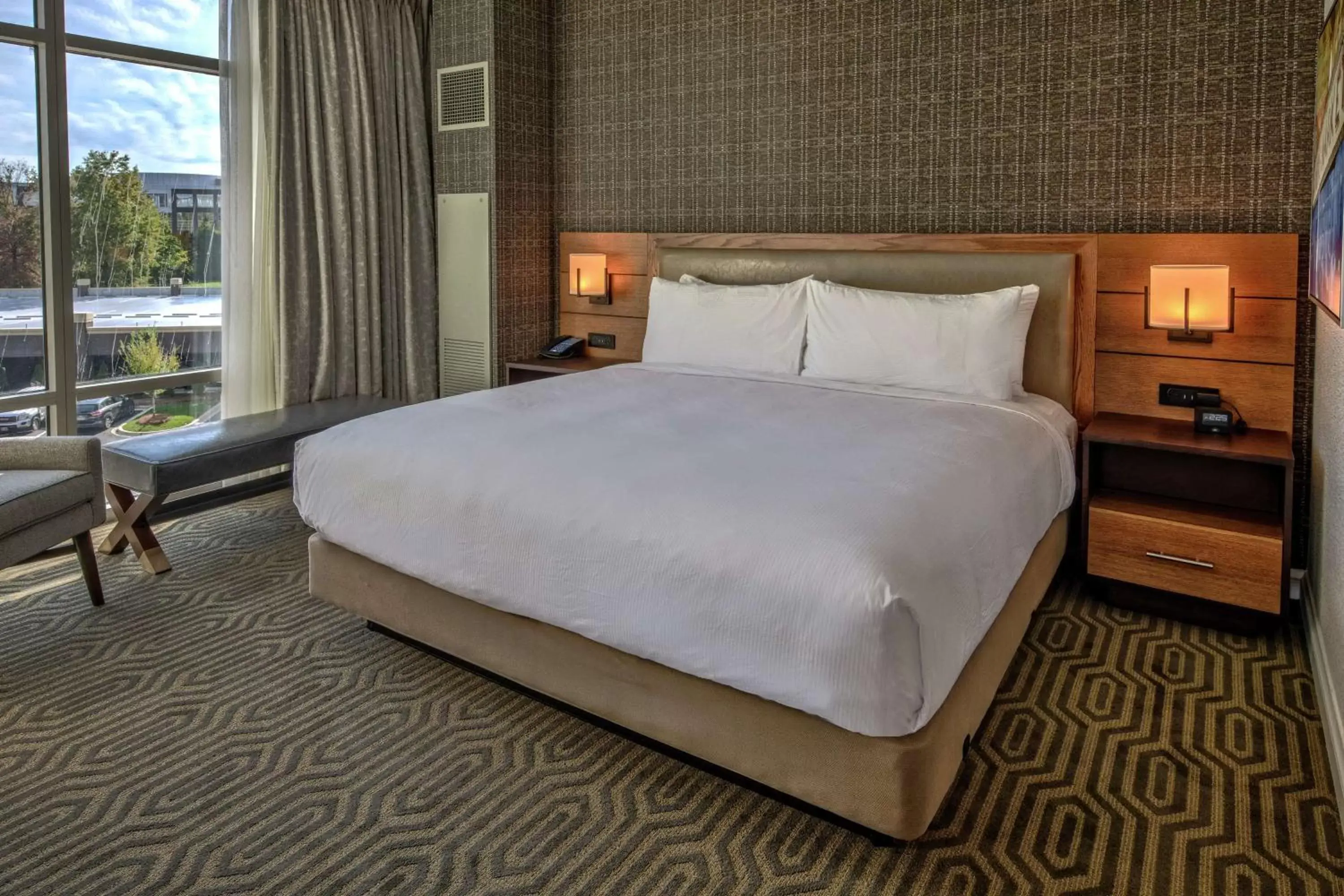 One-Bedroom King Suite - Hearing Access in Hilton Franklin Cool Springs One-Bedroom King Suite - Hearing Access in Hilton Franklin Cool Springs