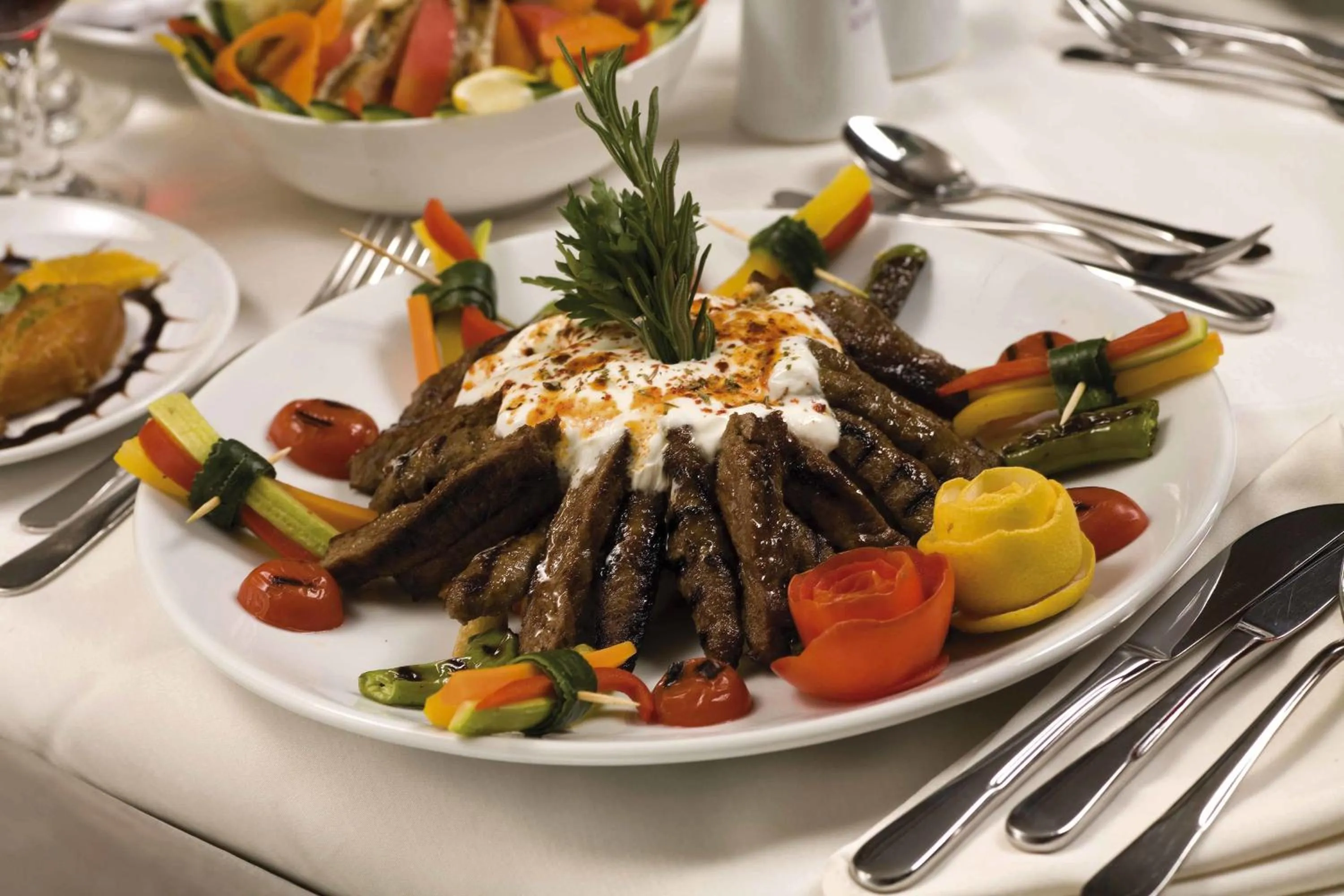 Restaurant/places to eat in Dila Hotel