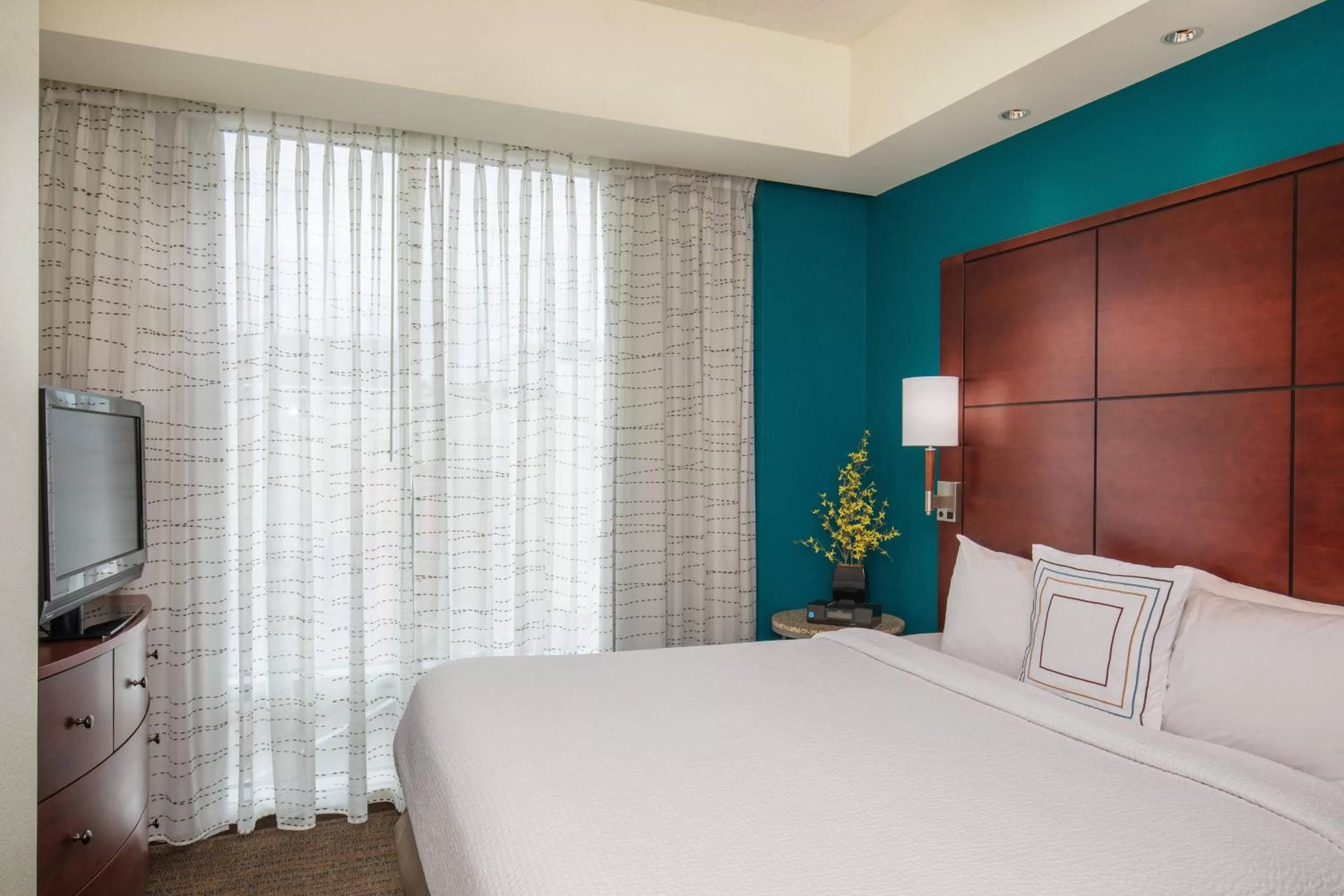 Bedroom, Bed in Residence Inn by Marriott Portland Downtown Waterfront