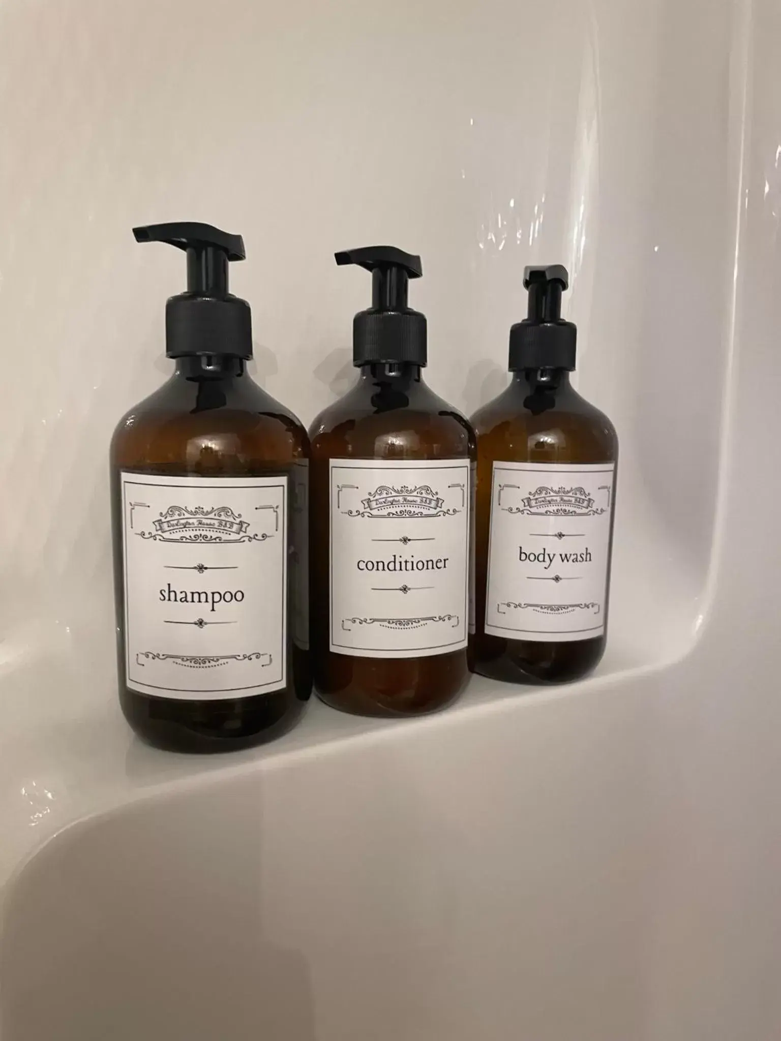 Deluxe Twin Room in Darlington House Bed and Breakfast Deluxe Twin Room in Darlington House Bed and Breakfast