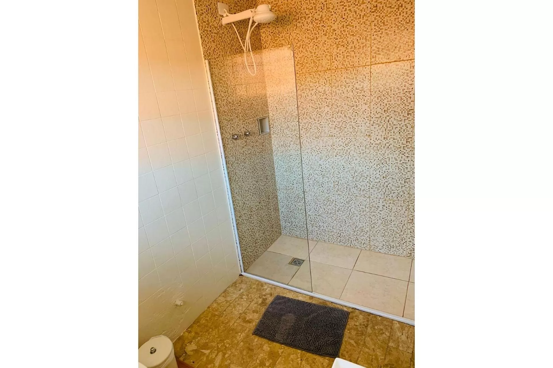 Toilet in POUSADA MUNDI MORUMBI