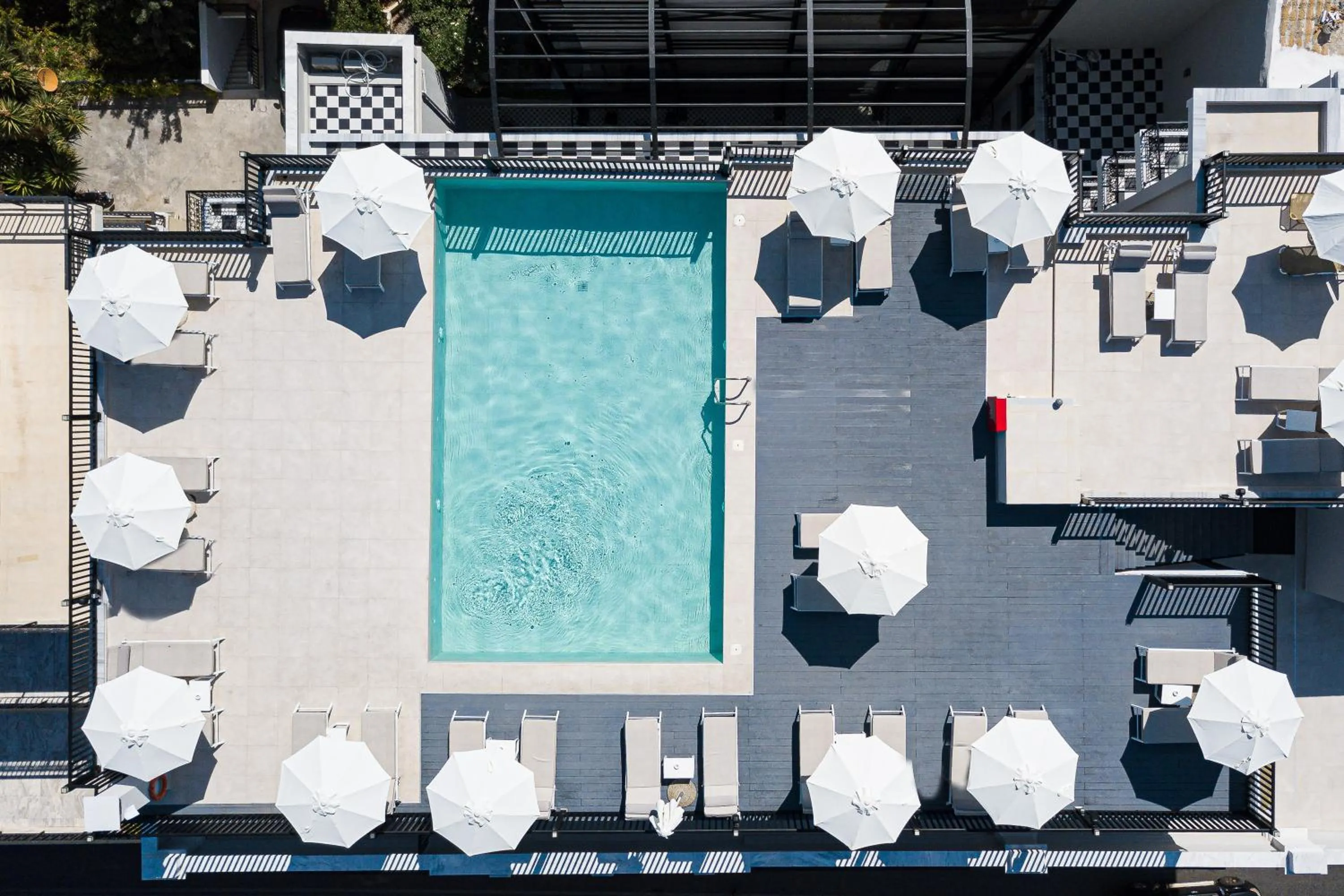 Swimming pool in Jo An Palace