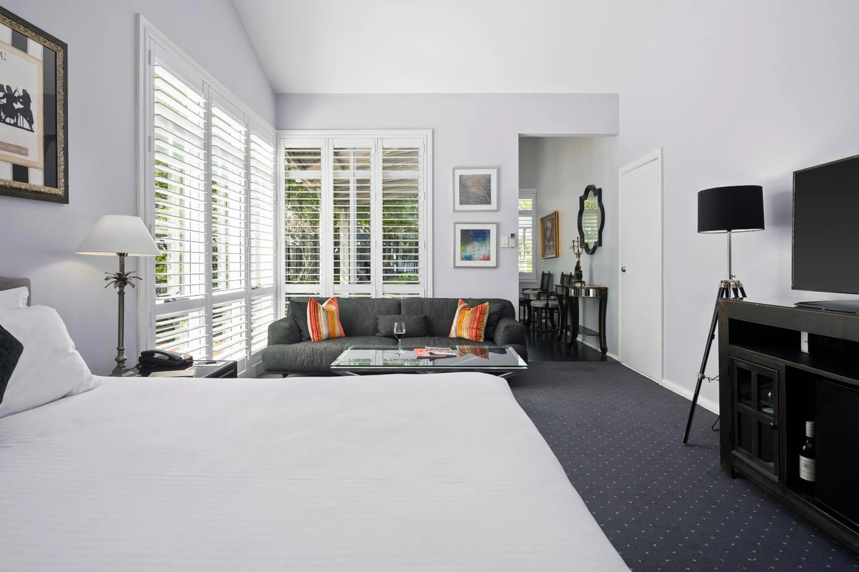 Seating area, Bed in The Convent Hunter Valley Hotel