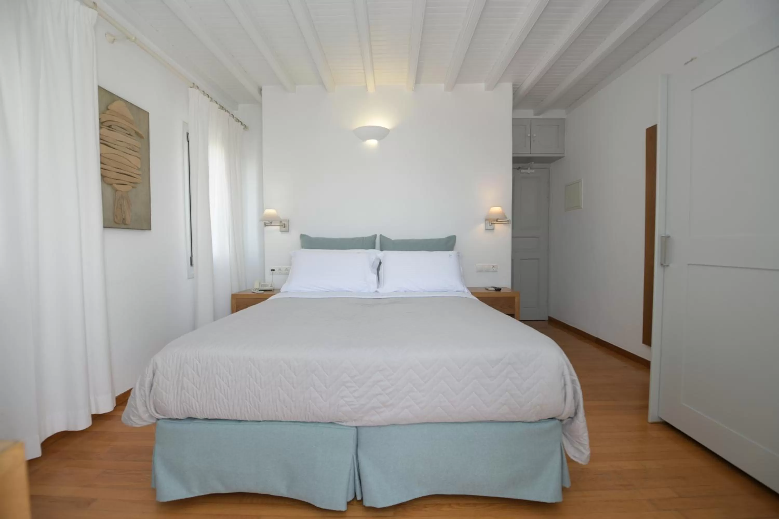 Photo of the whole room, Bed in Elena Hotel Mykonos