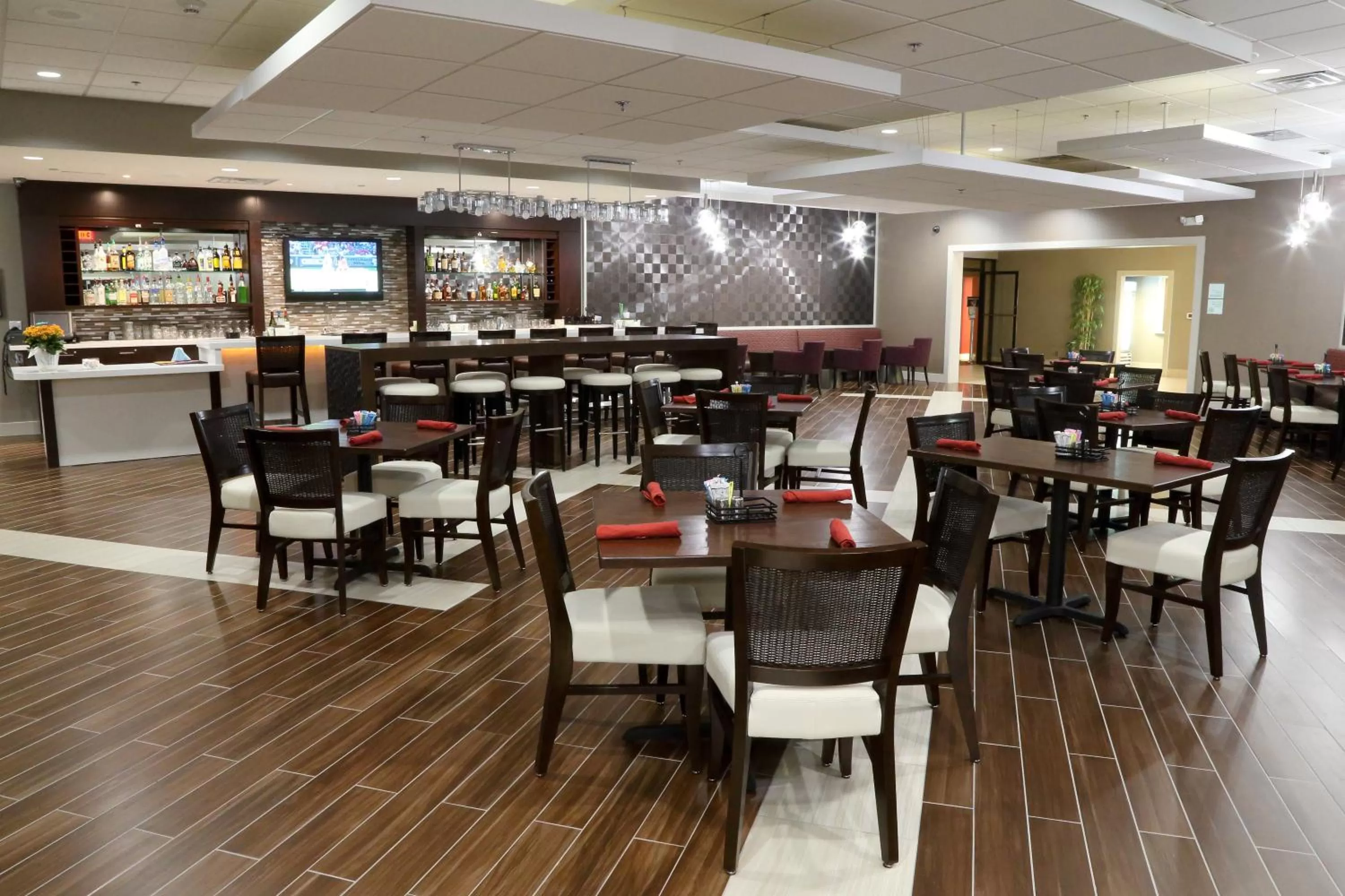 Restaurant/places to eat in Holiday Inn Tyler - Conference Center by IHG